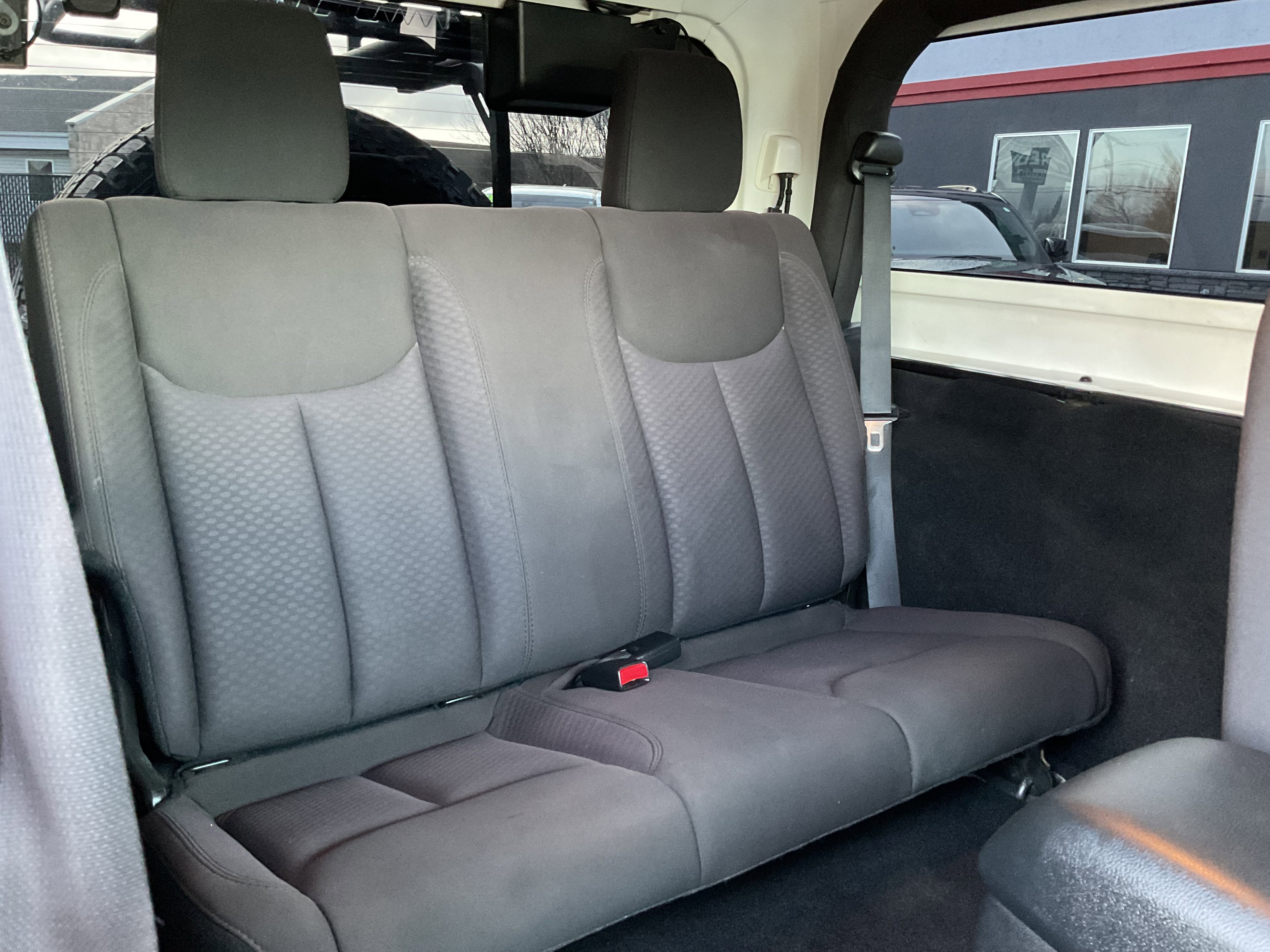 2014 Jeep Wrangler 4x4 V6 Sport