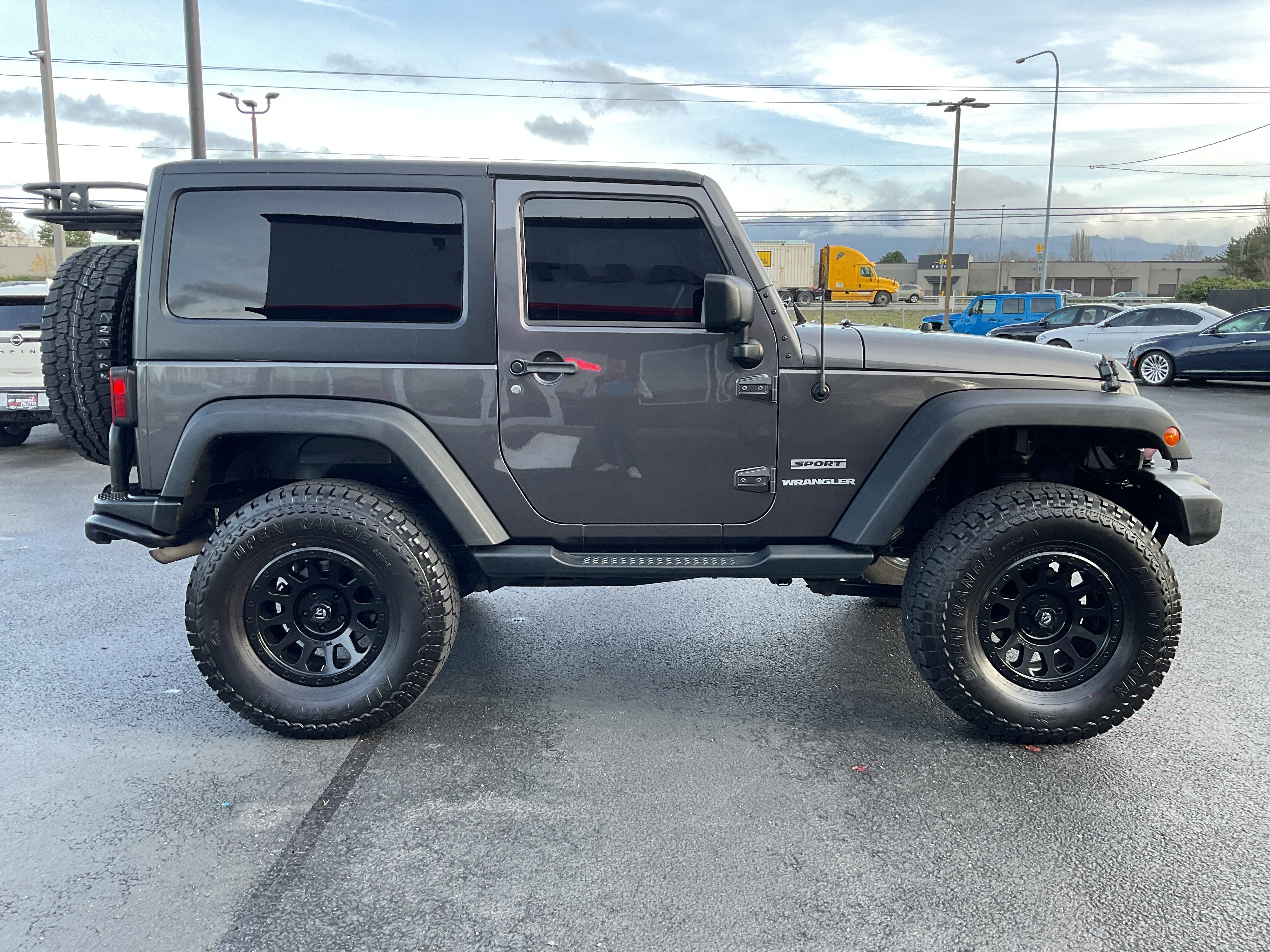 2014 Jeep Wrangler 4x4 V6 Sport