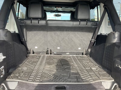 2015 Jeep Wrangler Unlimited Freedom Edition 4x4