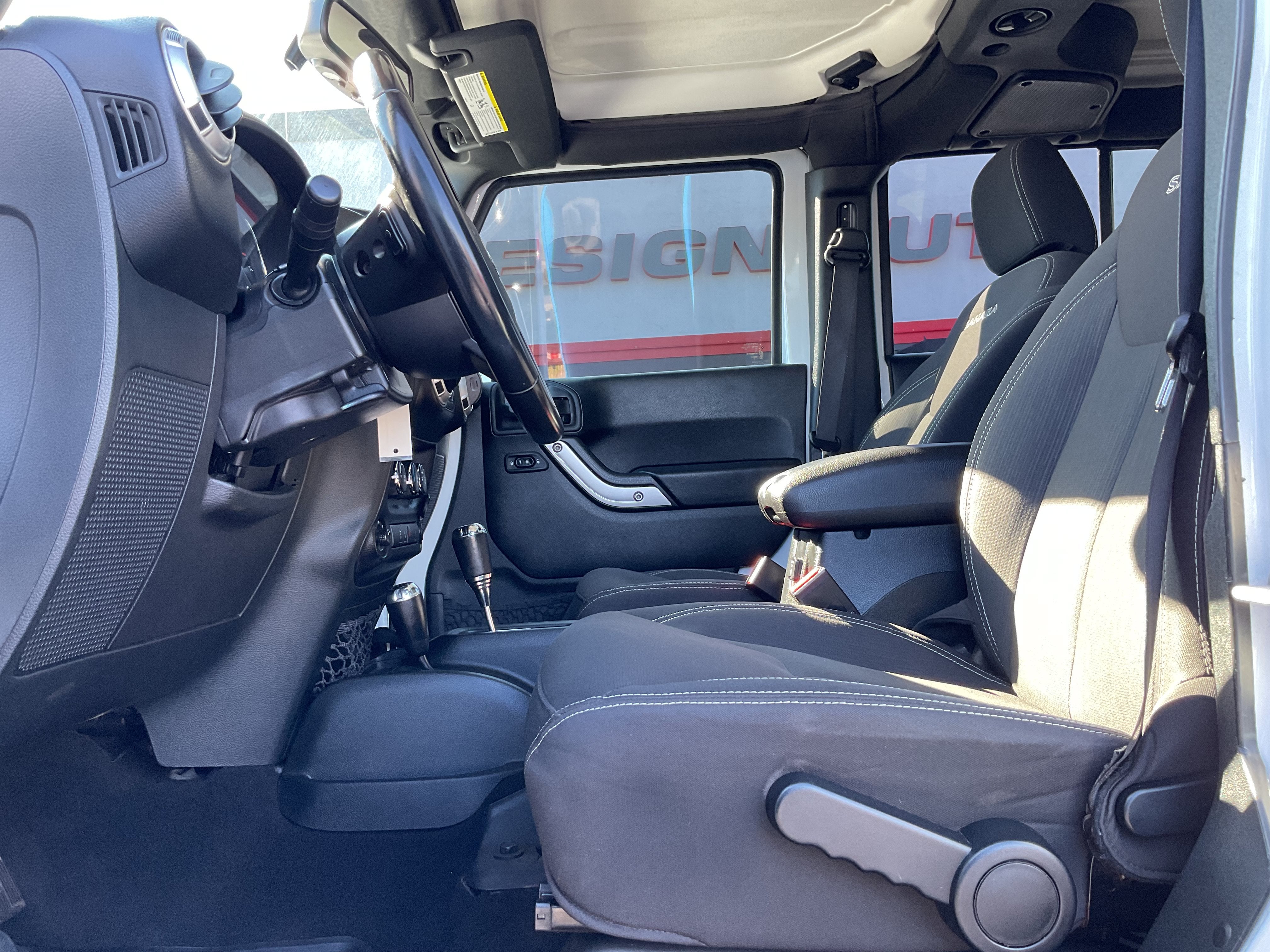 2018 Jeep Wrangler JK Unlimited Sahara 4x4