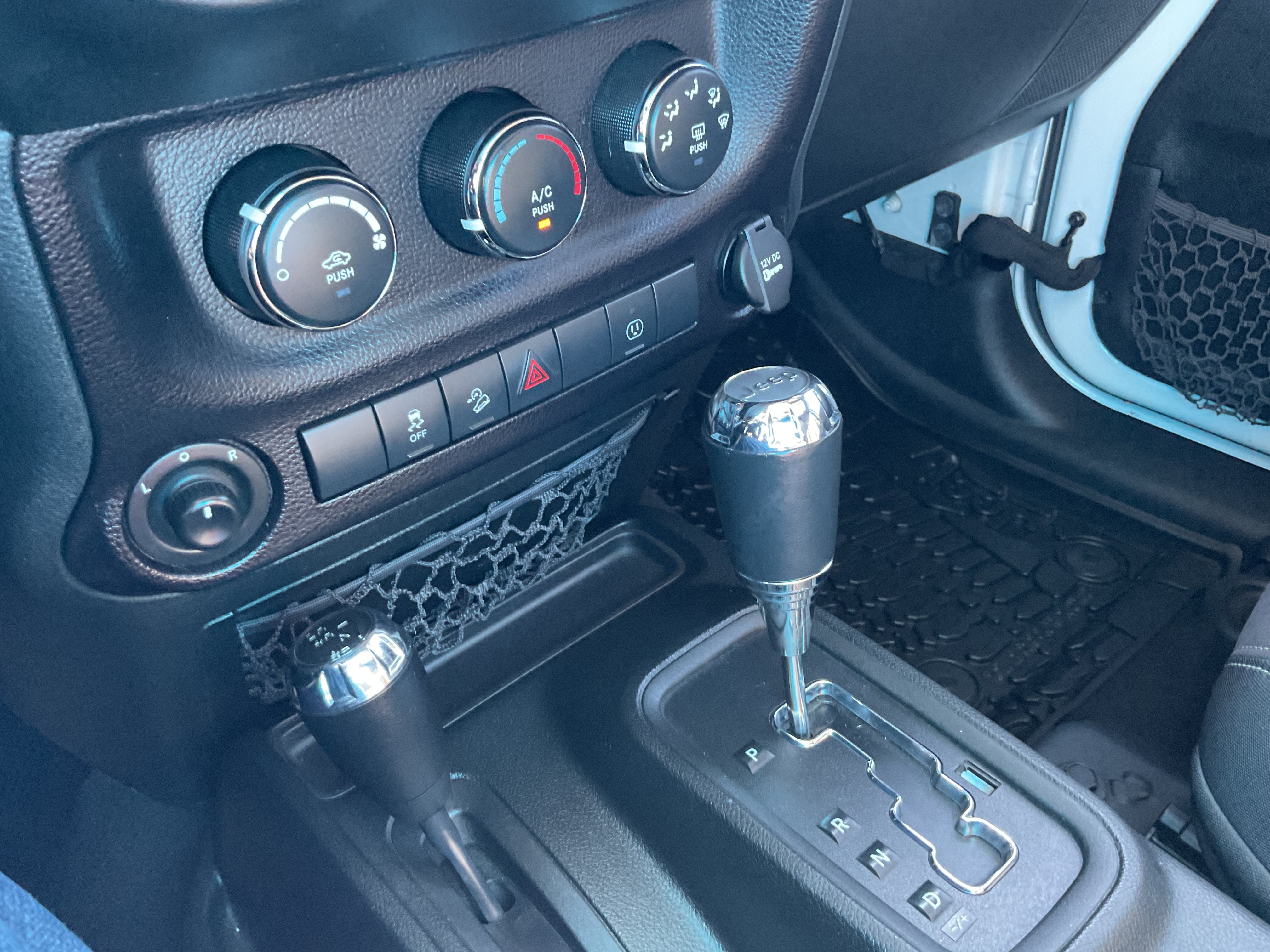 2018 Jeep Wrangler JK Unlimited Sahara 4x4