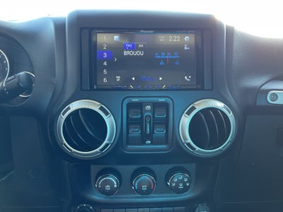 2018 Jeep Wrangler JK Unlimited Sahara 4x4