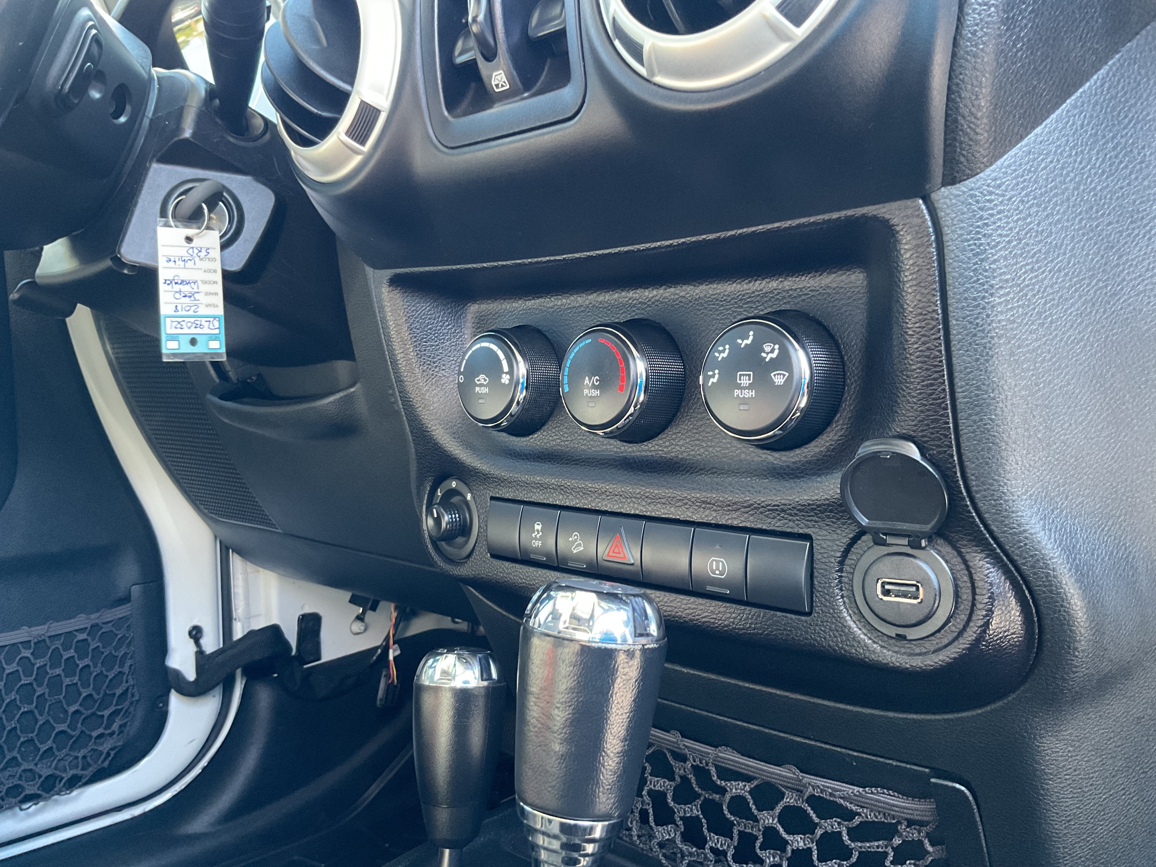 2018 Jeep Wrangler JK Unlimited Sahara 4x4