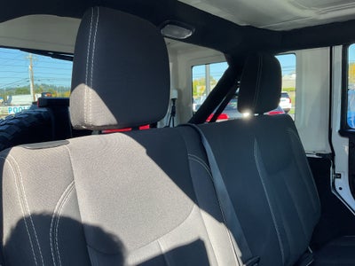2018 Jeep Wrangler JK Unlimited Sahara 4x4