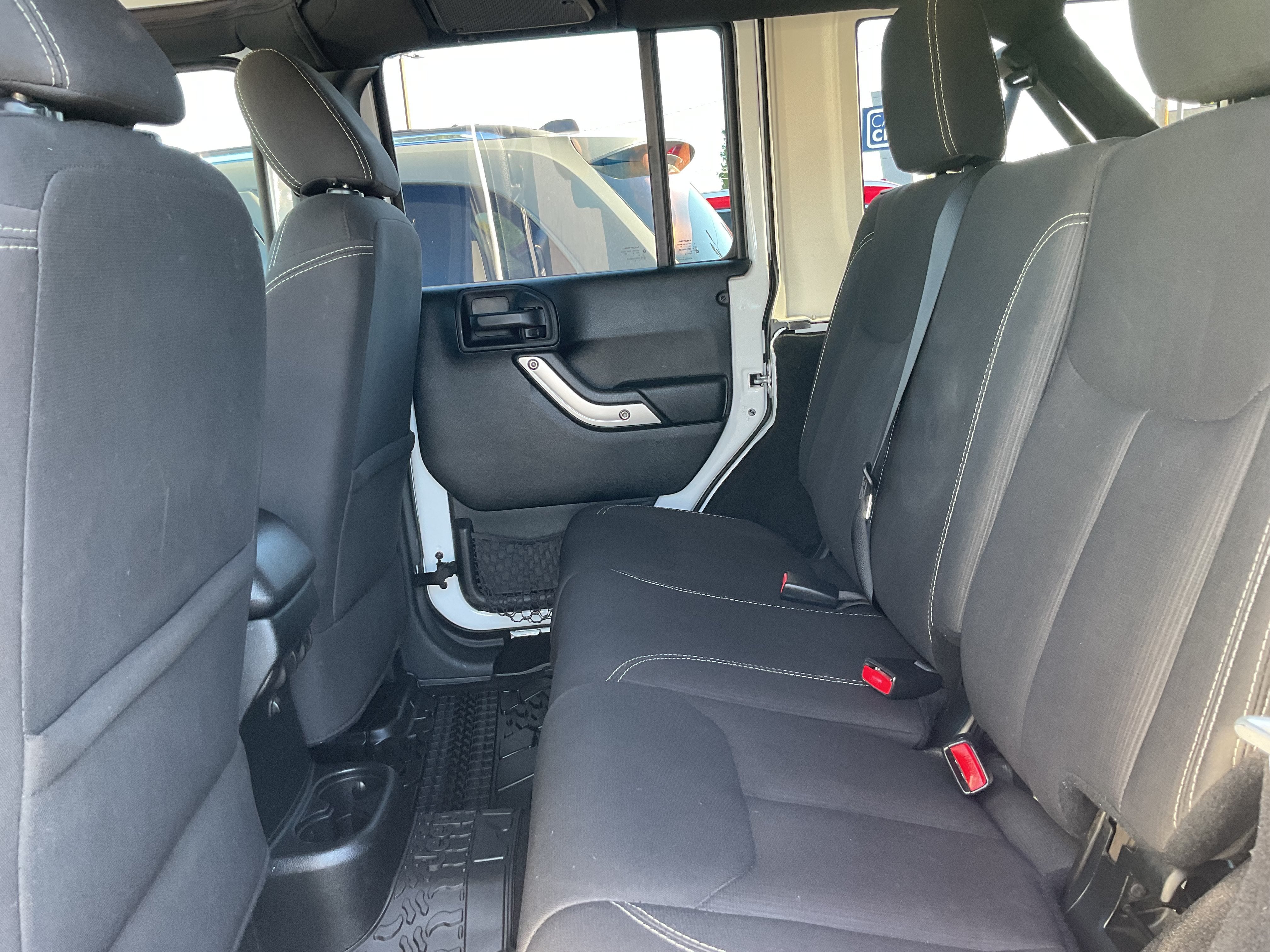 2018 Jeep Wrangler JK Unlimited Sahara 4x4