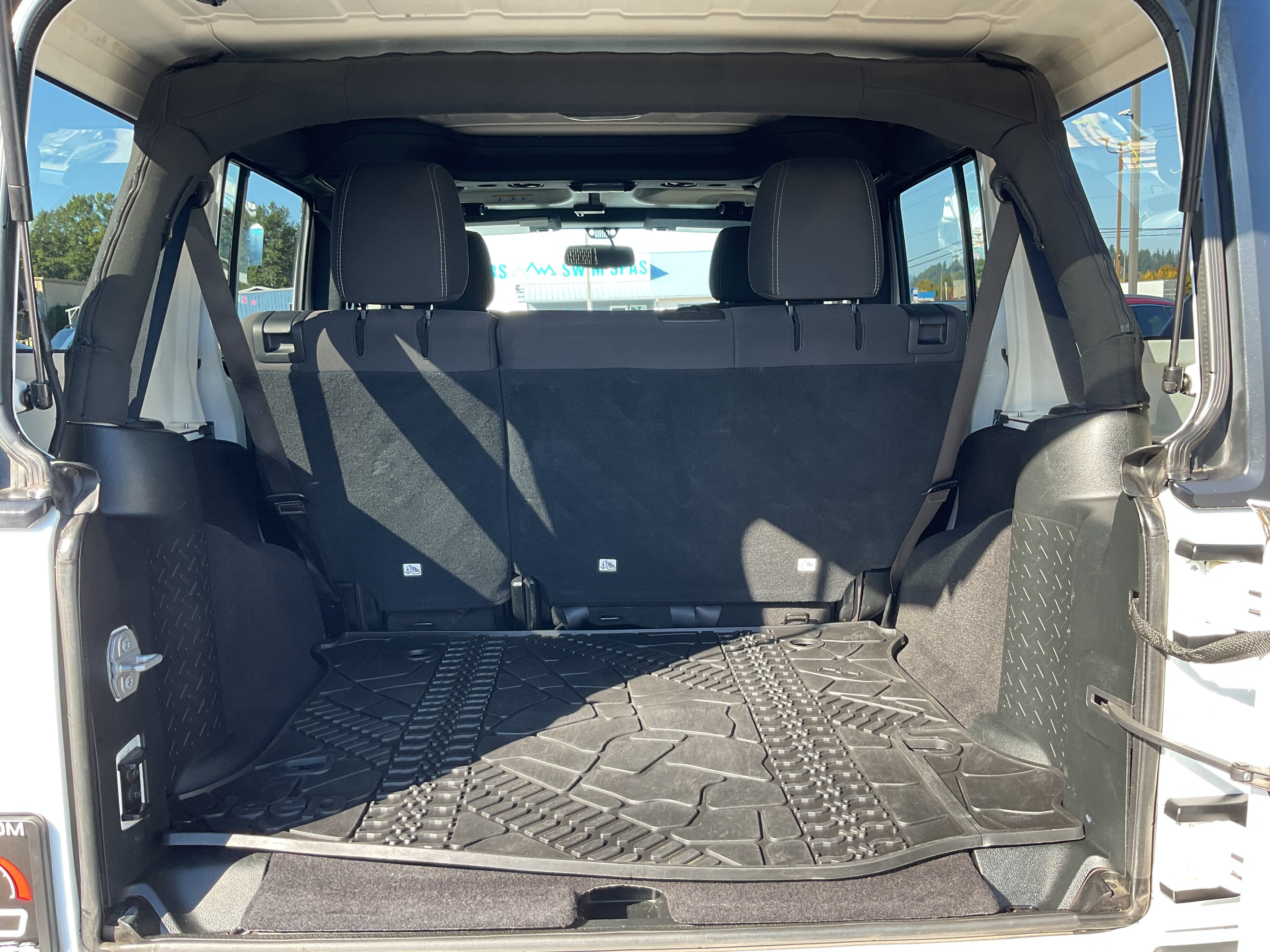 2018 Jeep Wrangler JK Unlimited Sahara 4x4