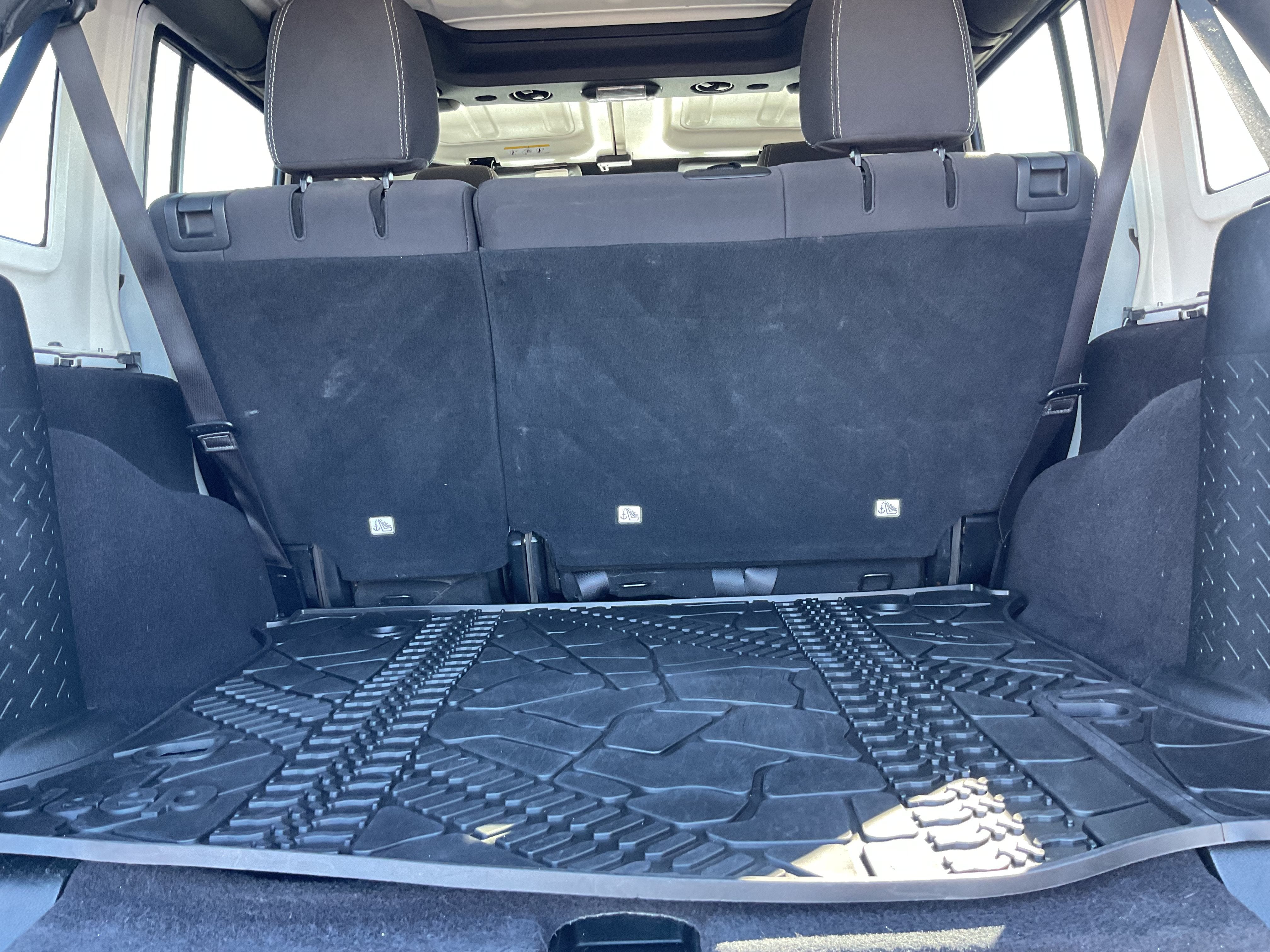 2018 Jeep Wrangler JK Unlimited Sahara 4x4