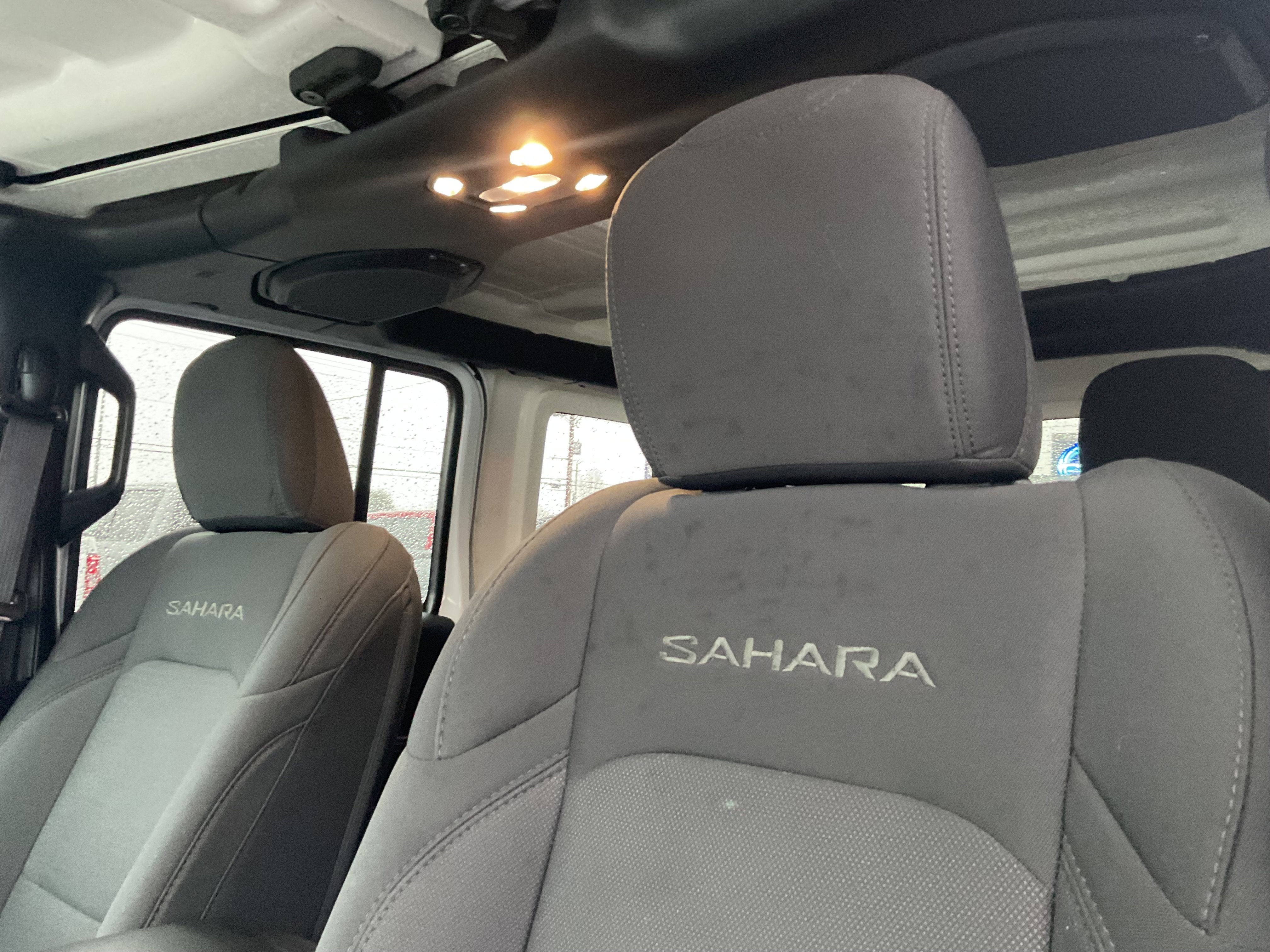 2023 Jeep Wrangler Sahara V6 4-Door 4x4