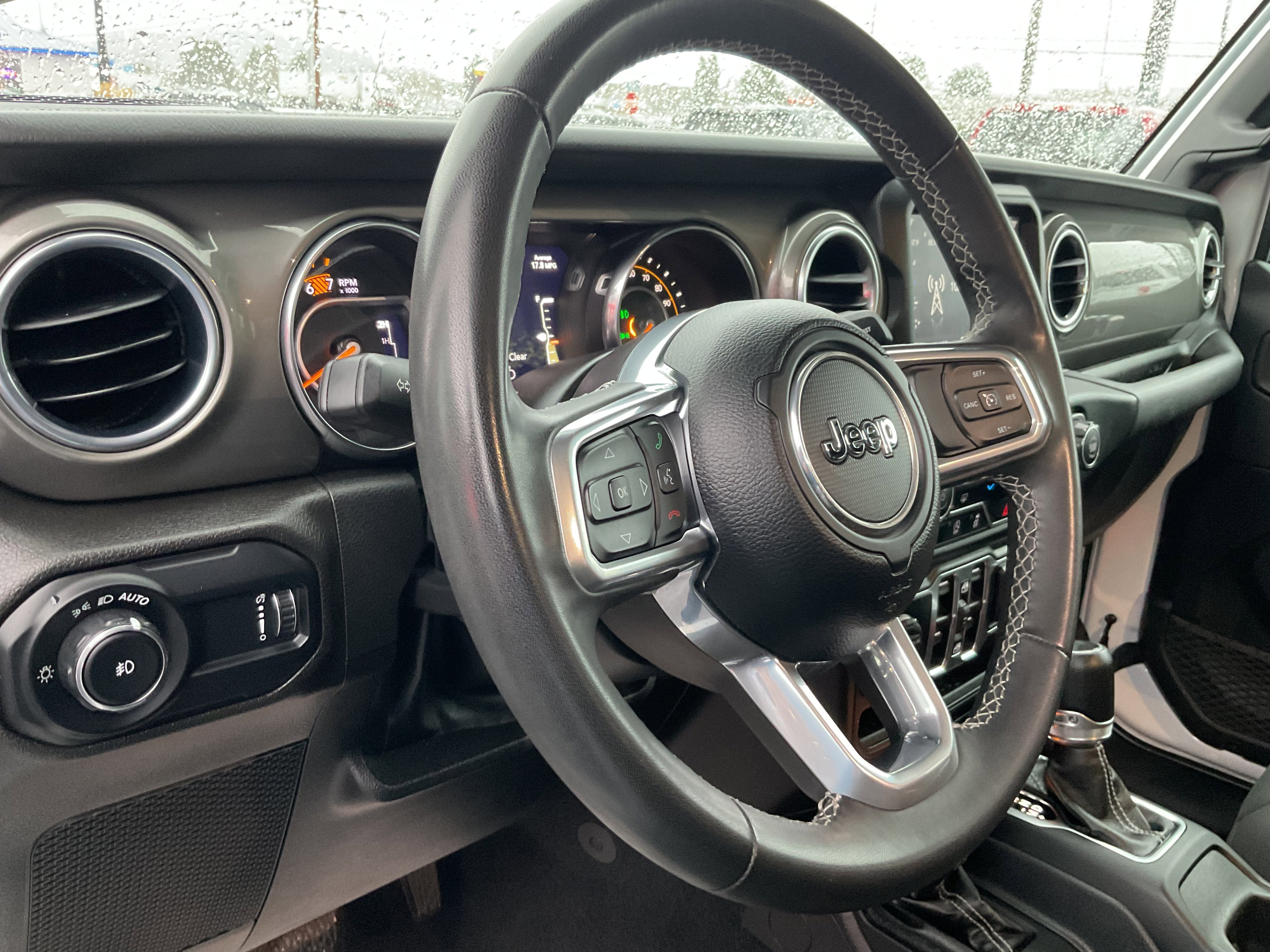 2023 Jeep Wrangler Sahara V6 4-Door 4x4