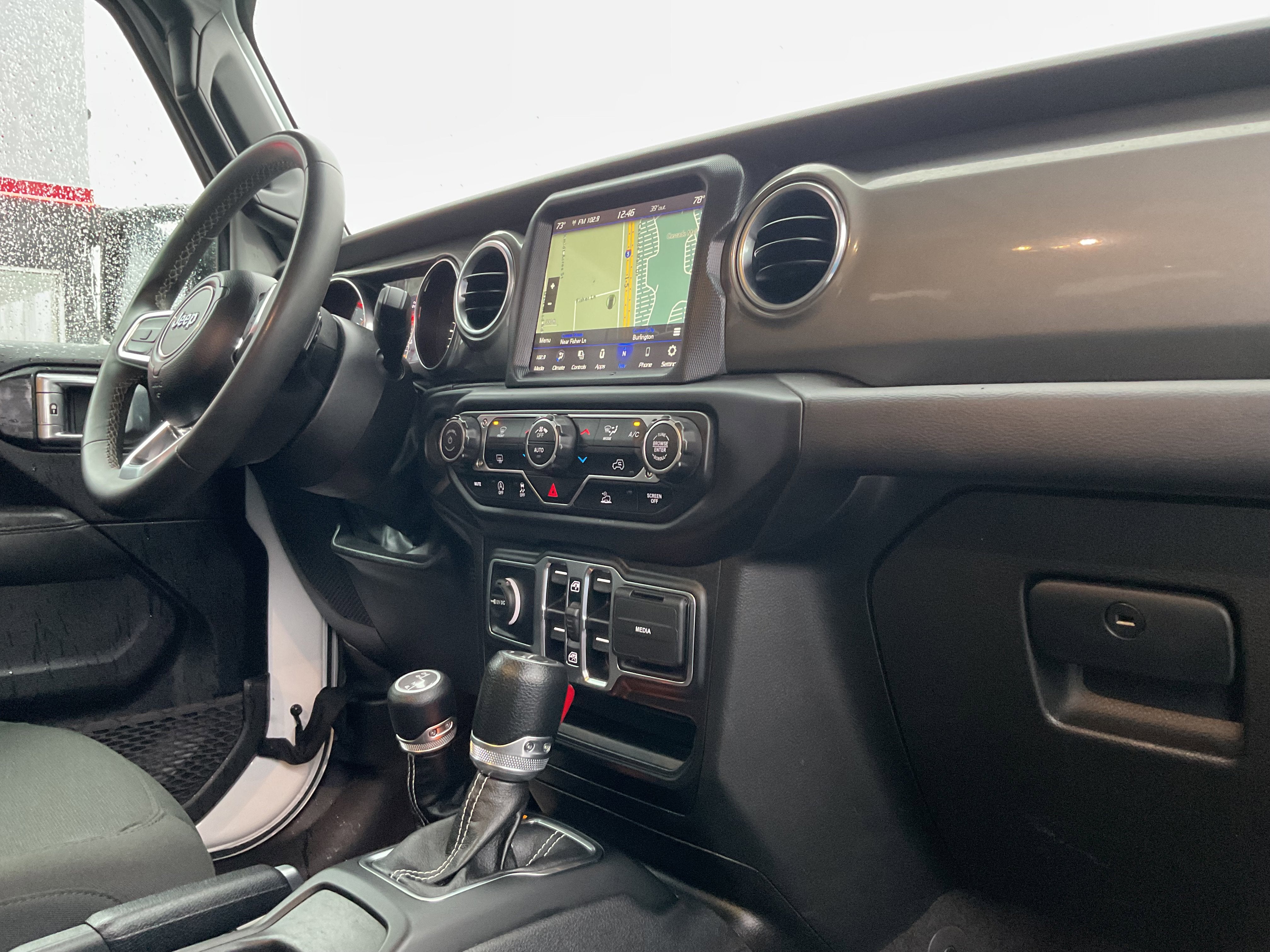 2023 Jeep Wrangler Sahara V6 4-Door 4x4