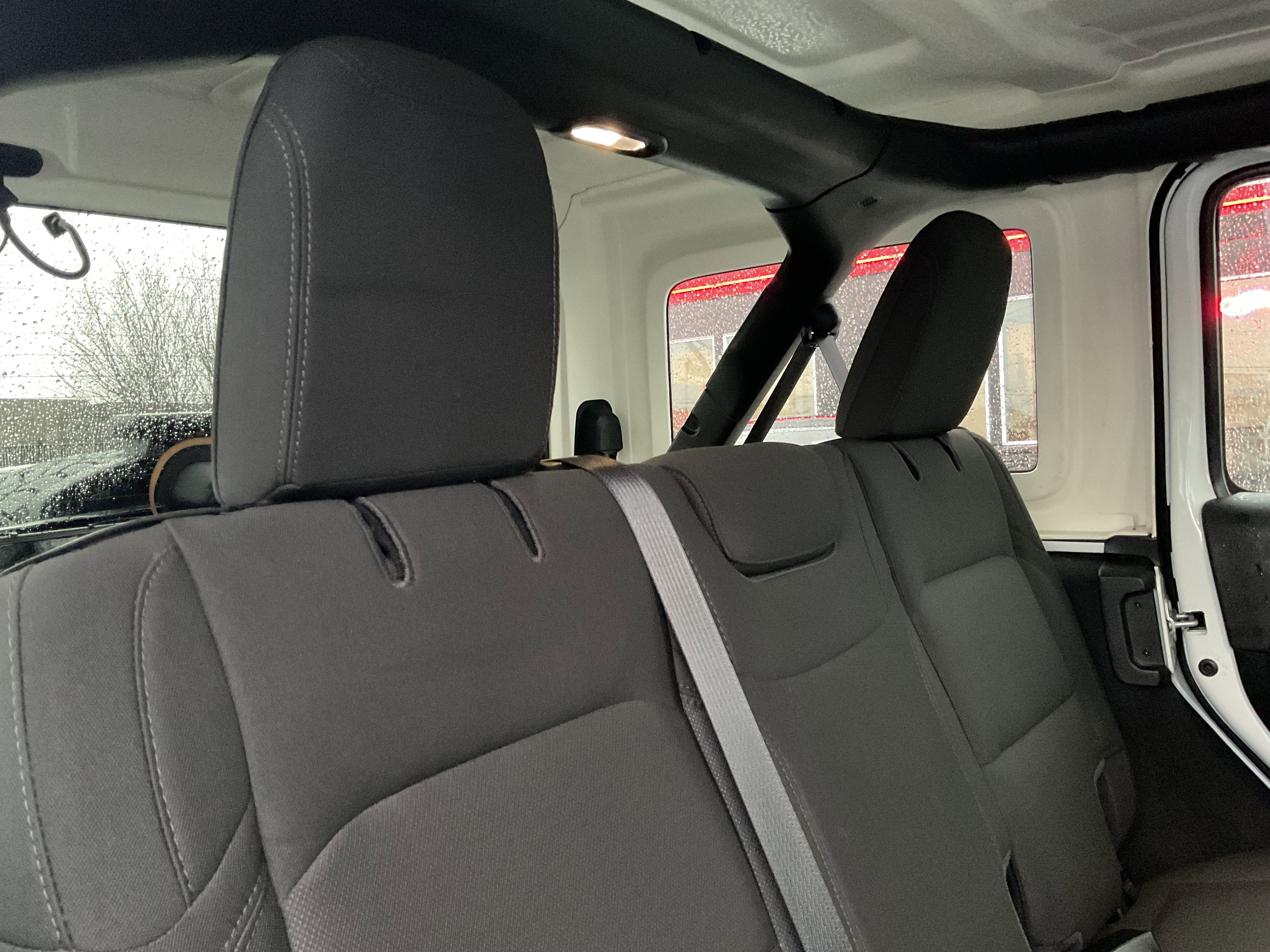 2023 Jeep Wrangler Sahara V6 4-Door 4x4