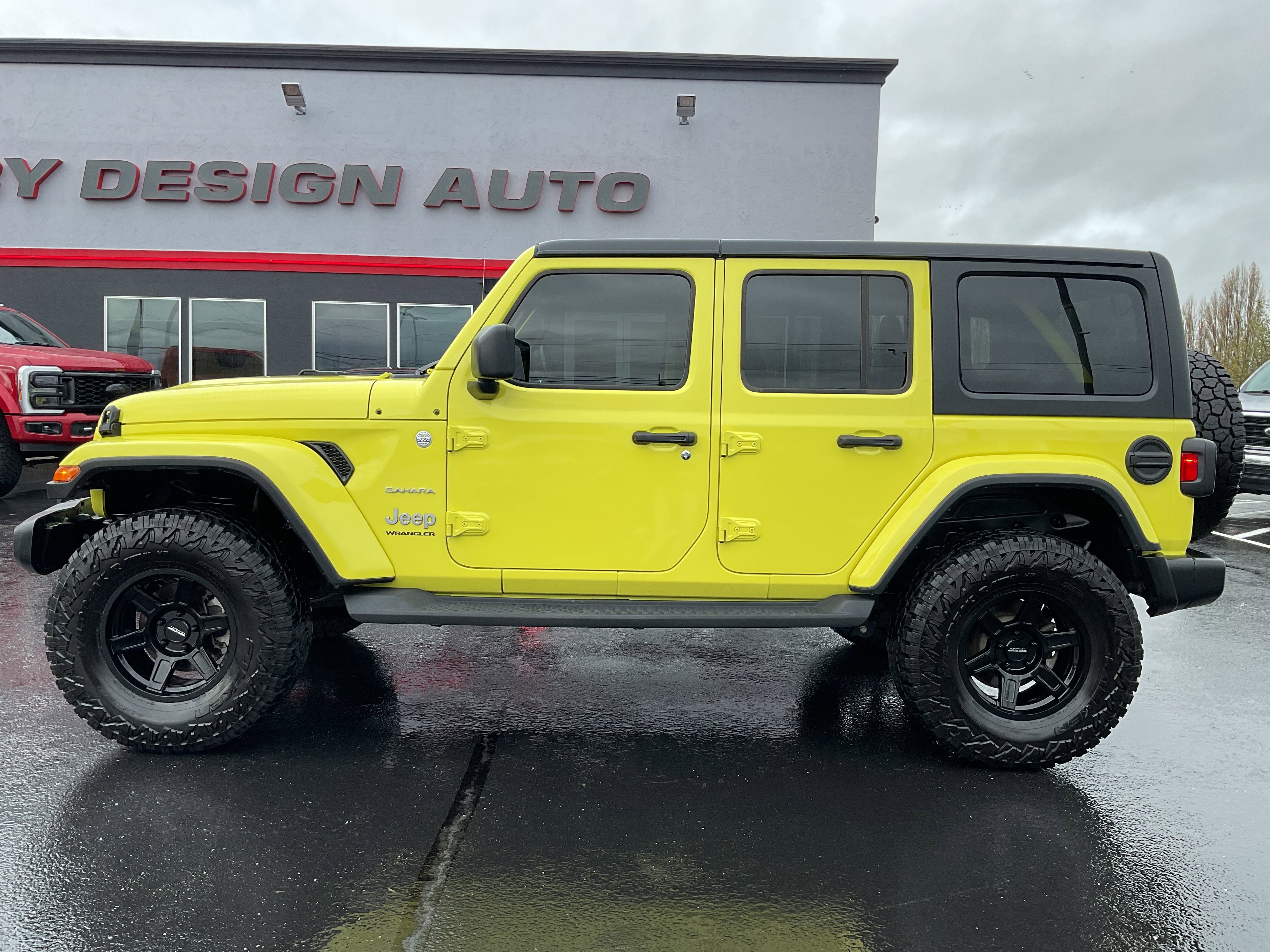 2023 Jeep Wrangler Sahara V6 4 Door 4x4