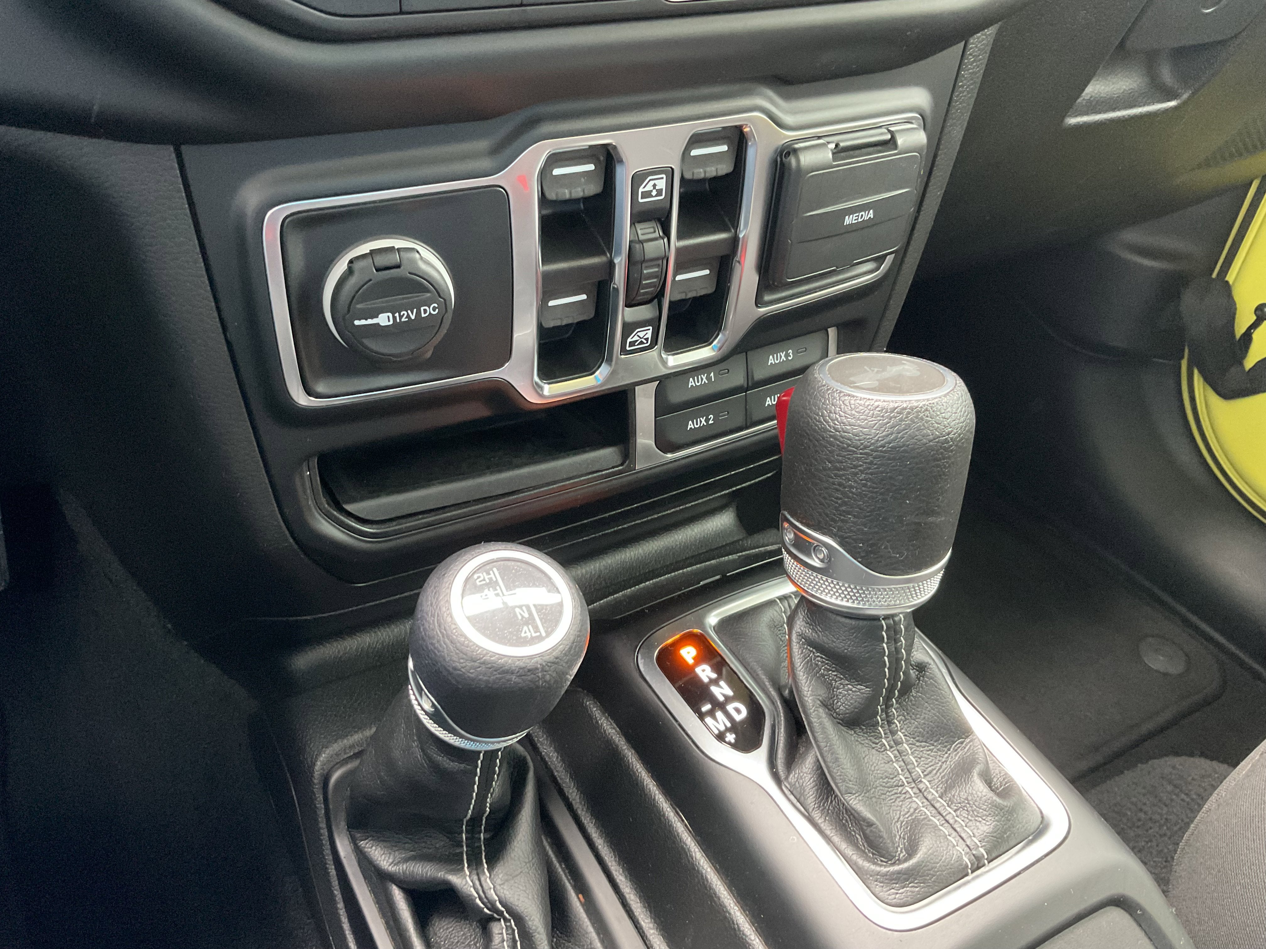 2023 Jeep Wrangler Sahara V6 4 Door 4x4