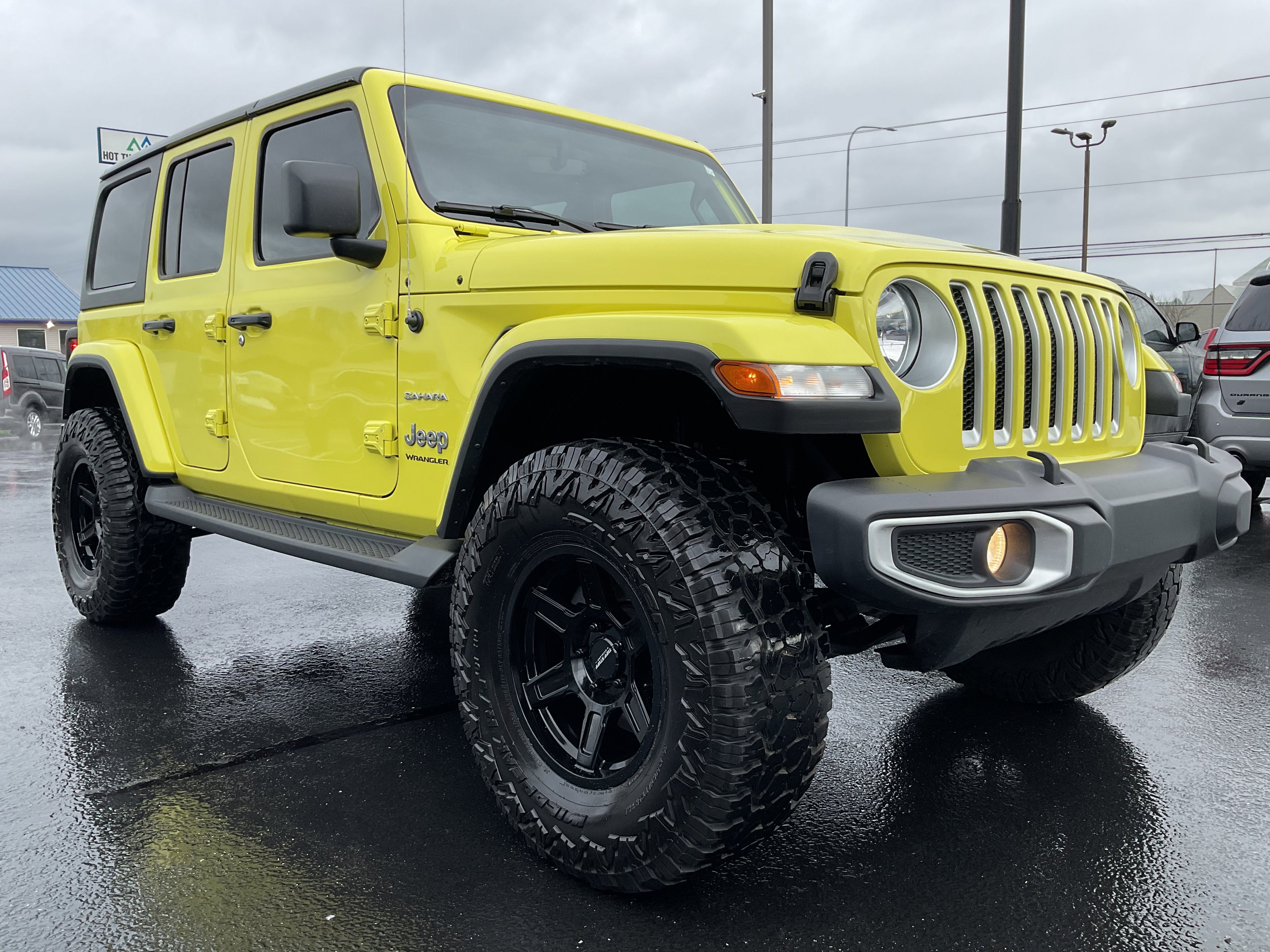 2023 Jeep Wrangler Sahara V6 4 Door 4x4