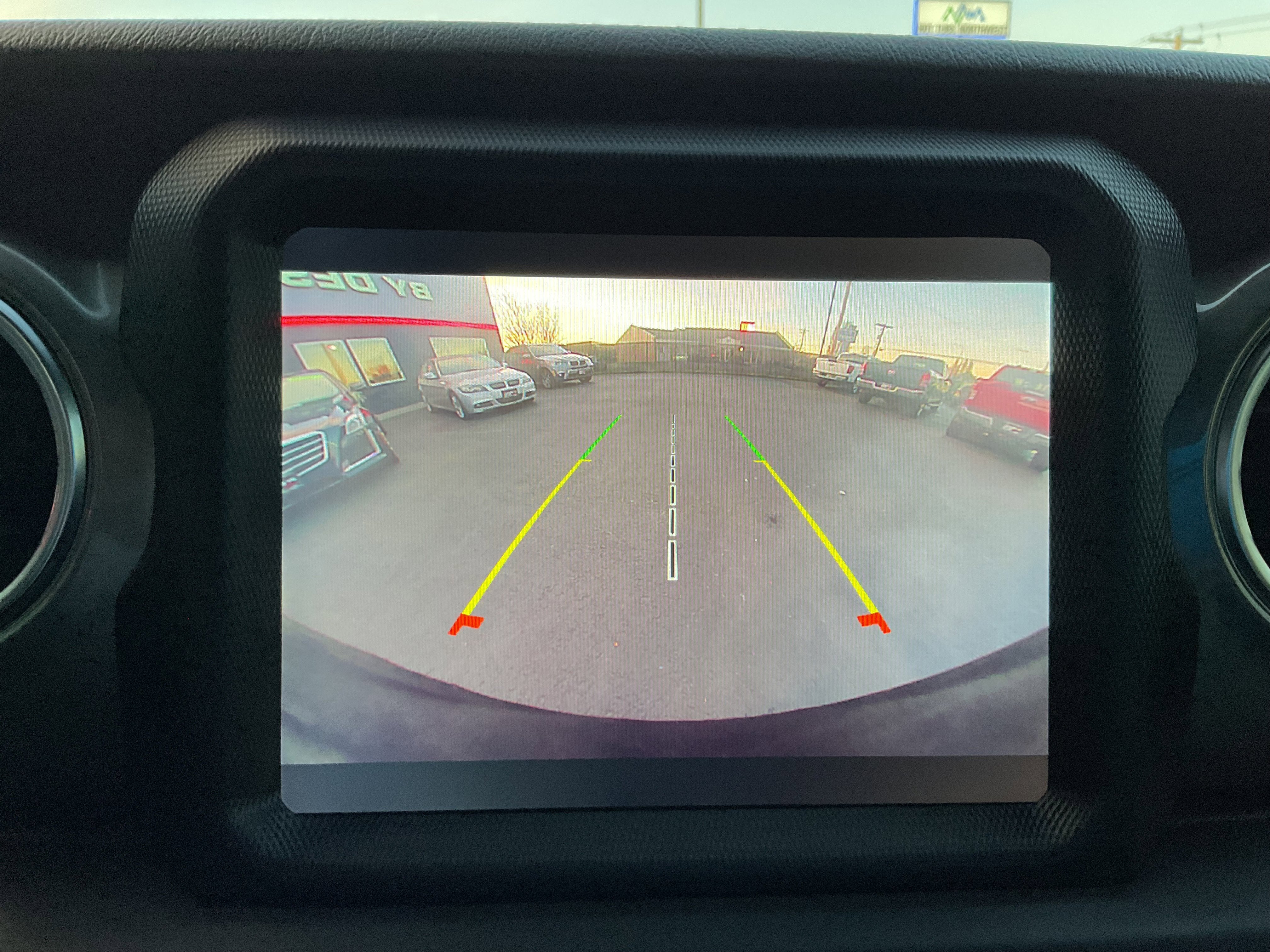 2023 Jeep Wrangler Sahara V6 4-Door 4x4