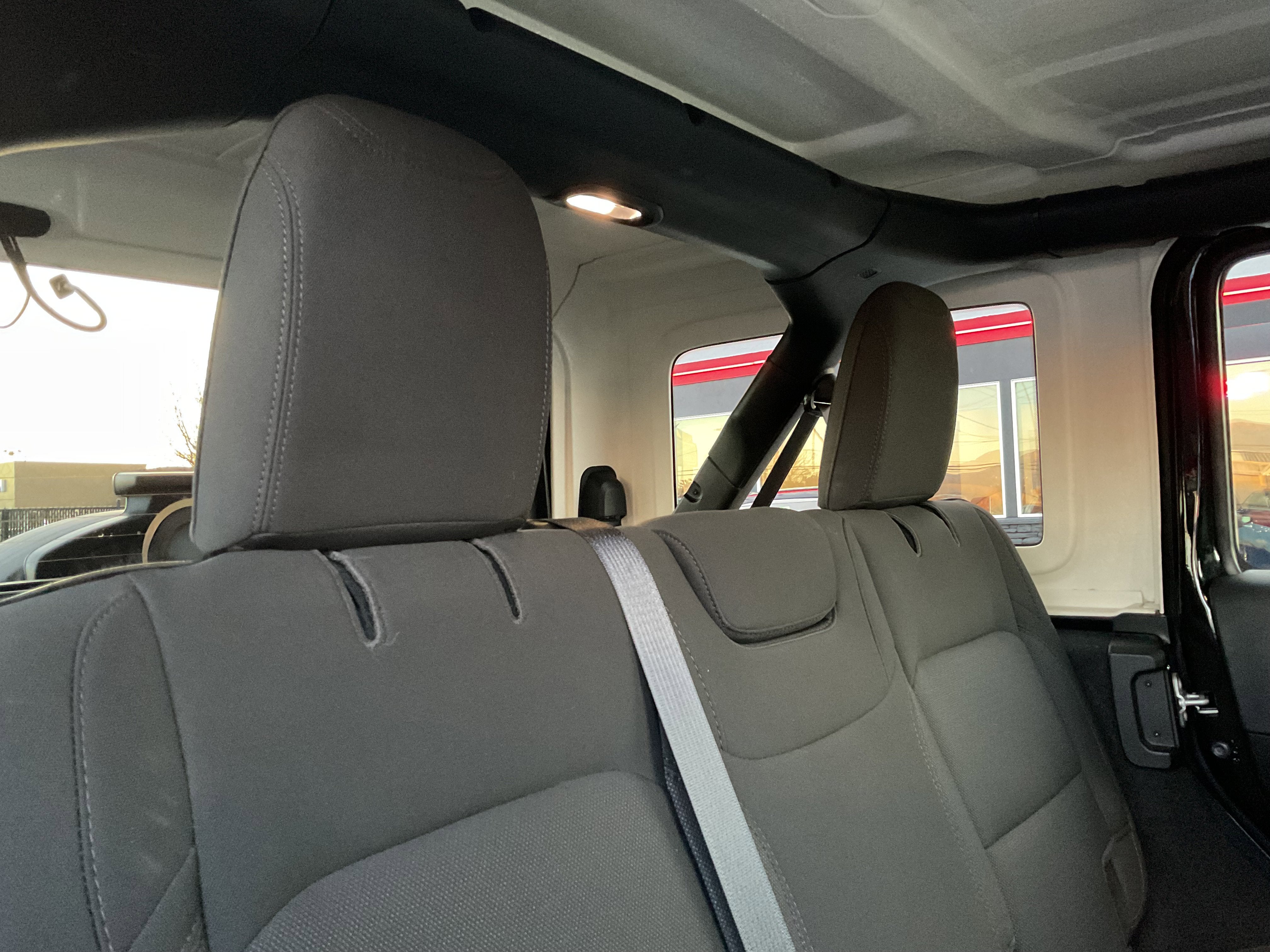 2023 Jeep Wrangler Sahara V6 4-Door 4x4