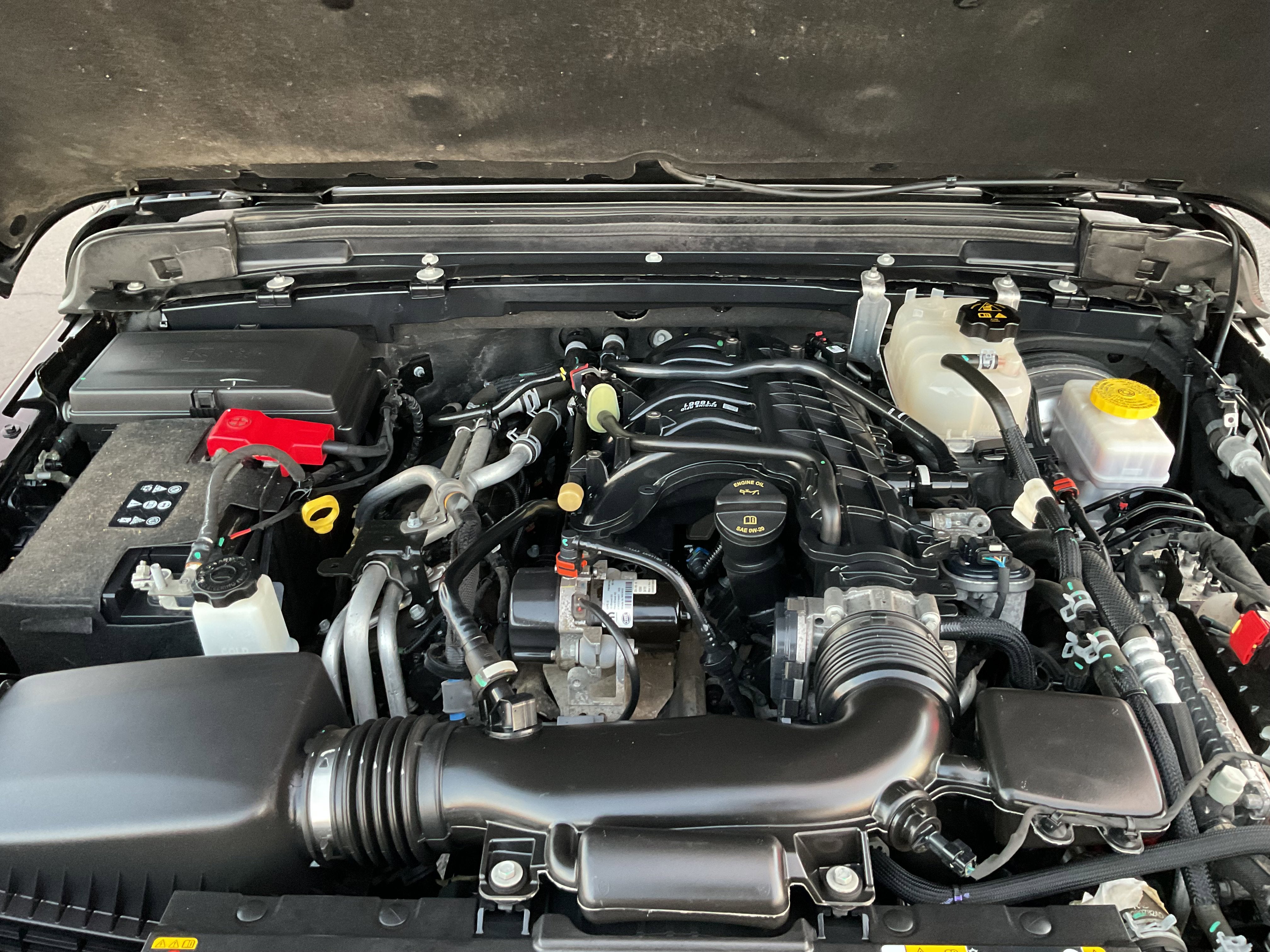 2023 Jeep Wrangler Sahara V6 4-Door 4x4