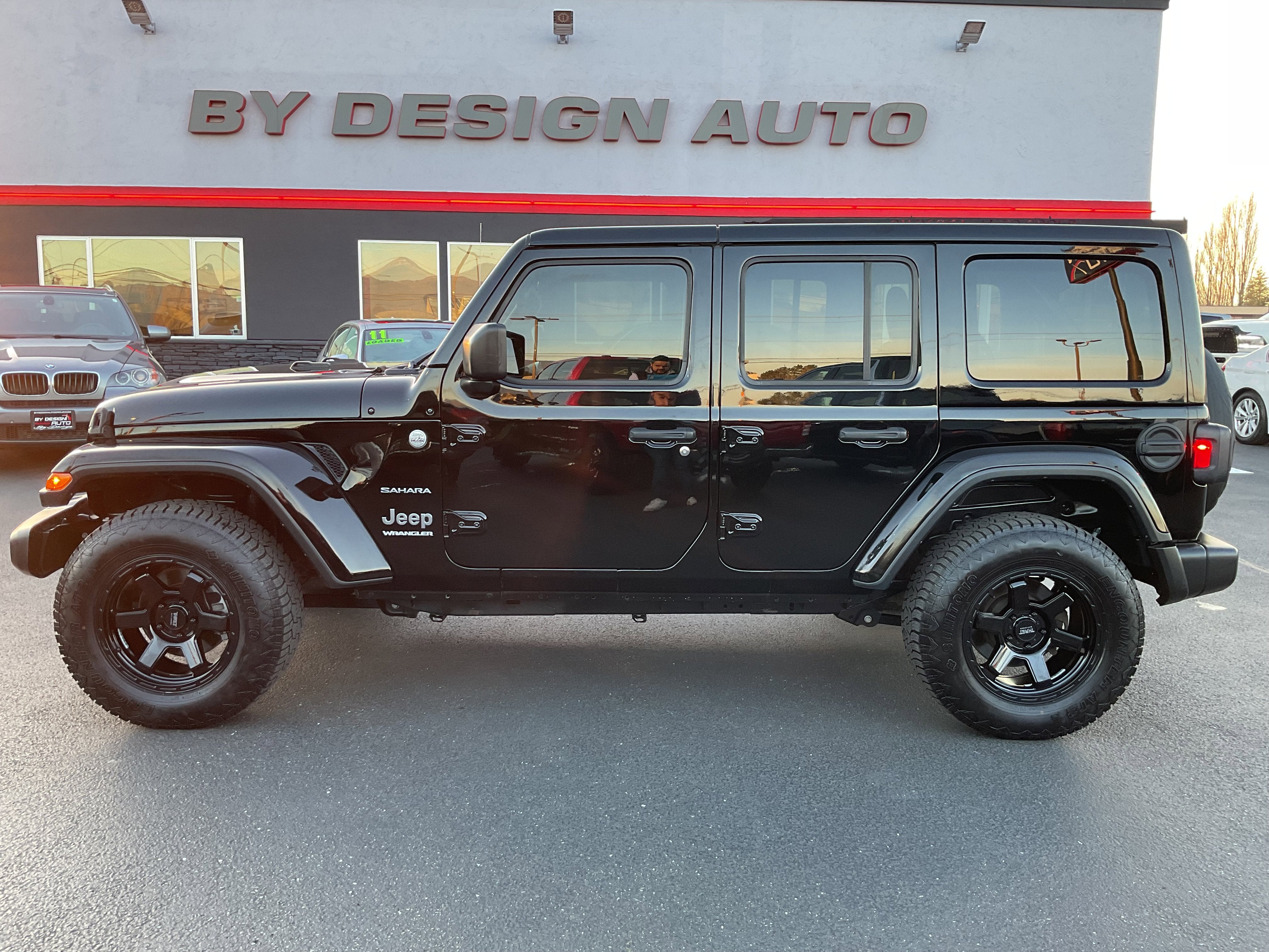 2023 Jeep Wrangler Sahara V6 4-Door 4x4