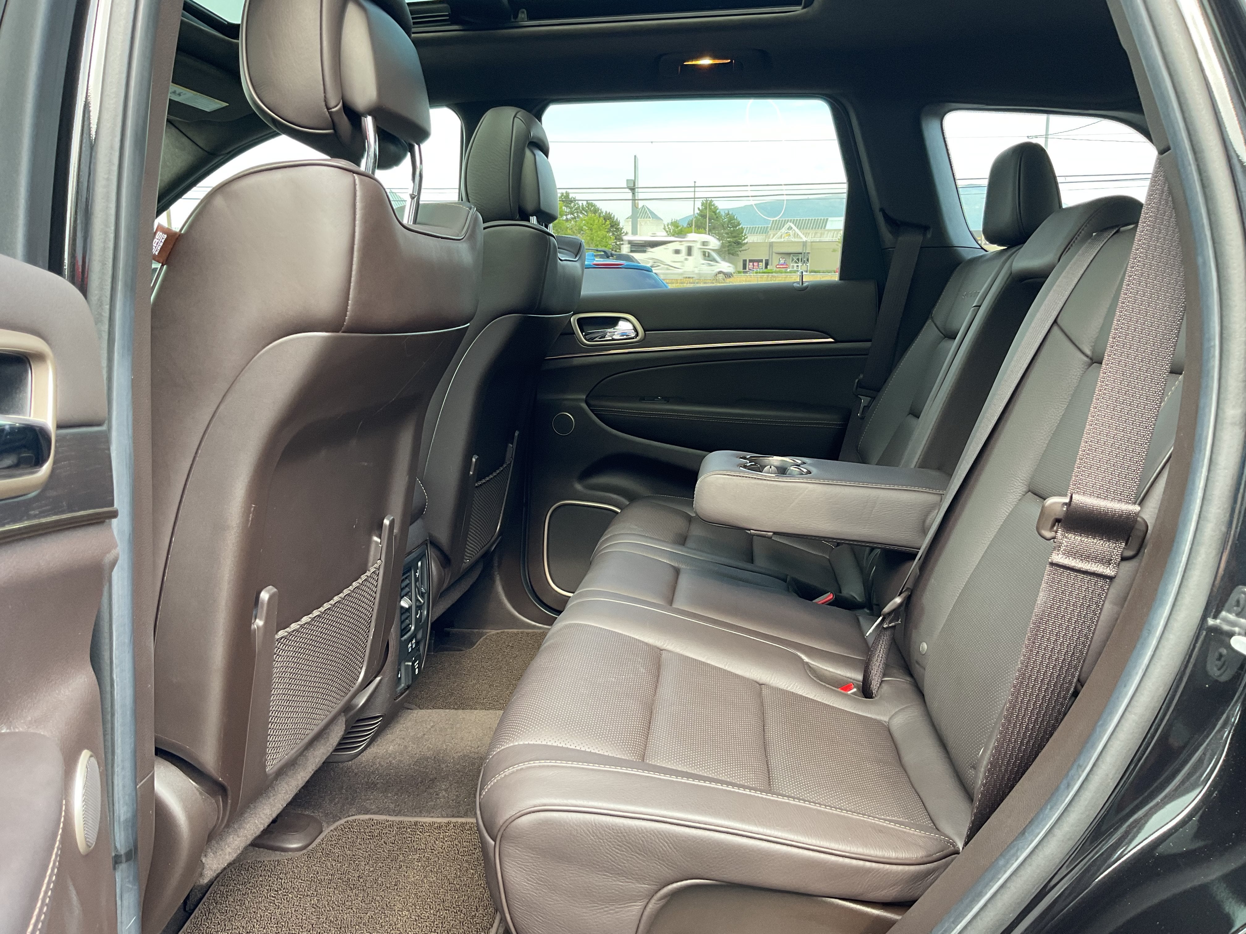 2014 Jeep Grand Cherokee Summit-Diesel 4x4