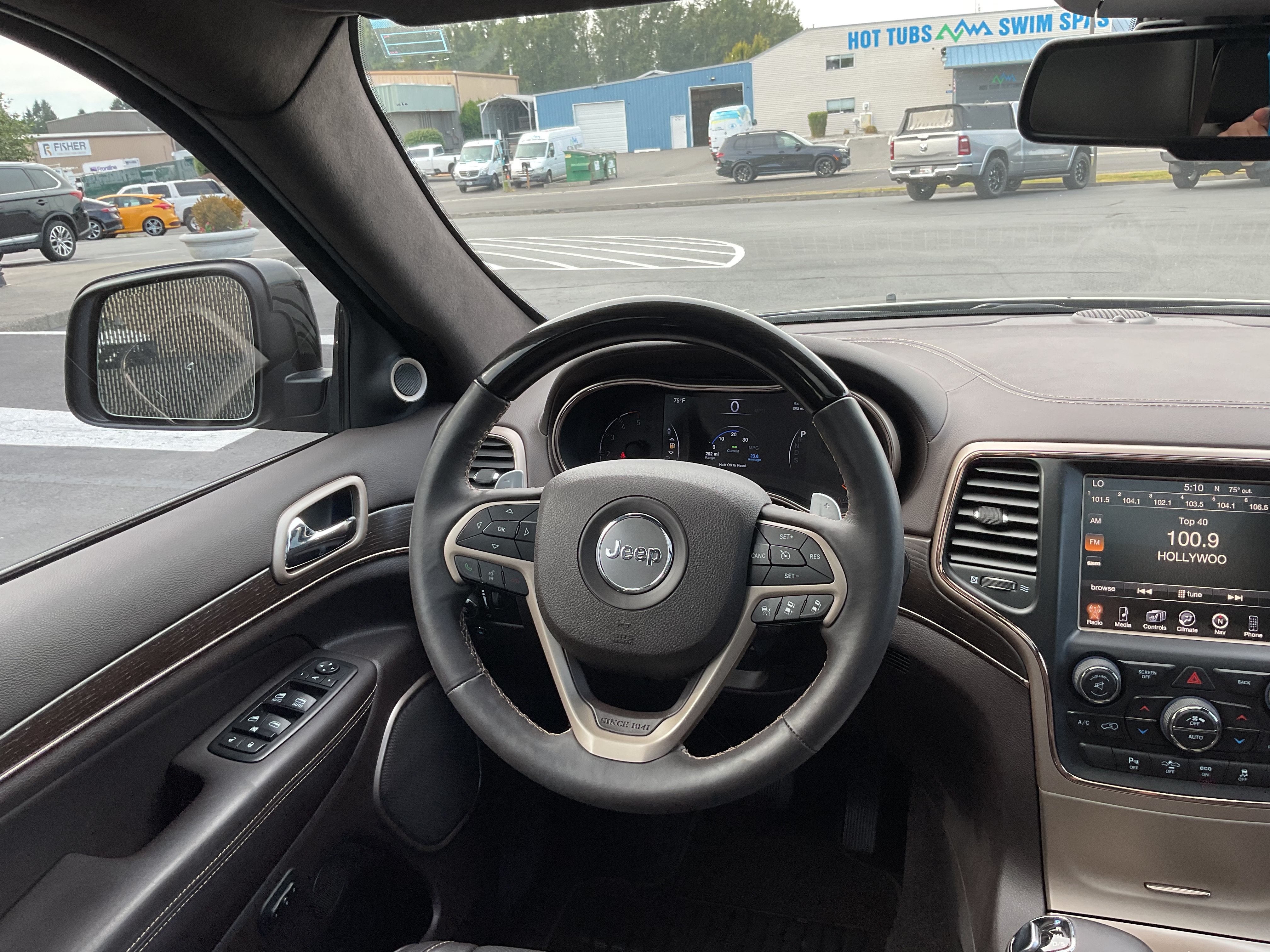 2014 Jeep Grand Cherokee Summit-Diesel 4x4