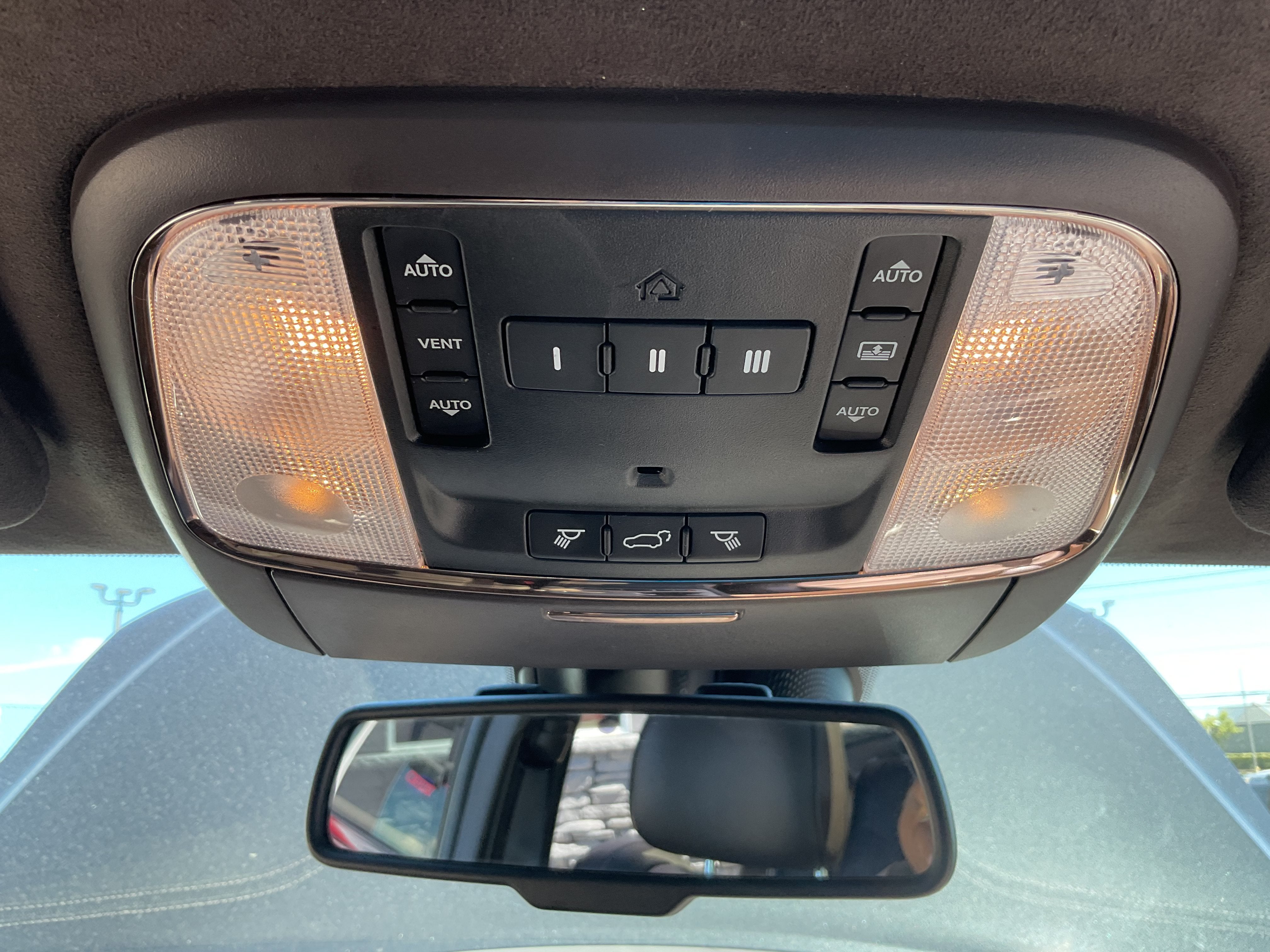 2014 Jeep Grand Cherokee Summit-Diesel 4x4