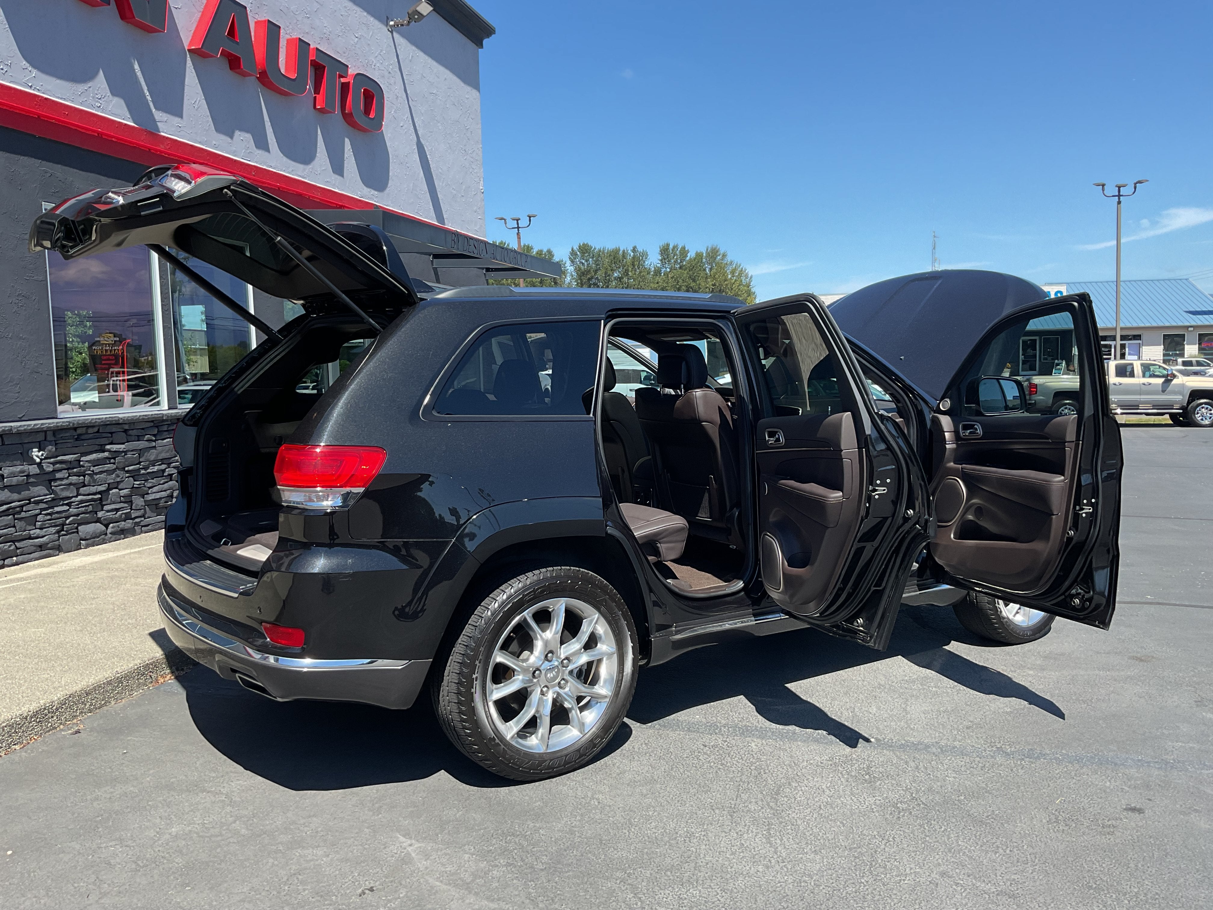 2014 Jeep Grand Cherokee Summit-Diesel 4x4