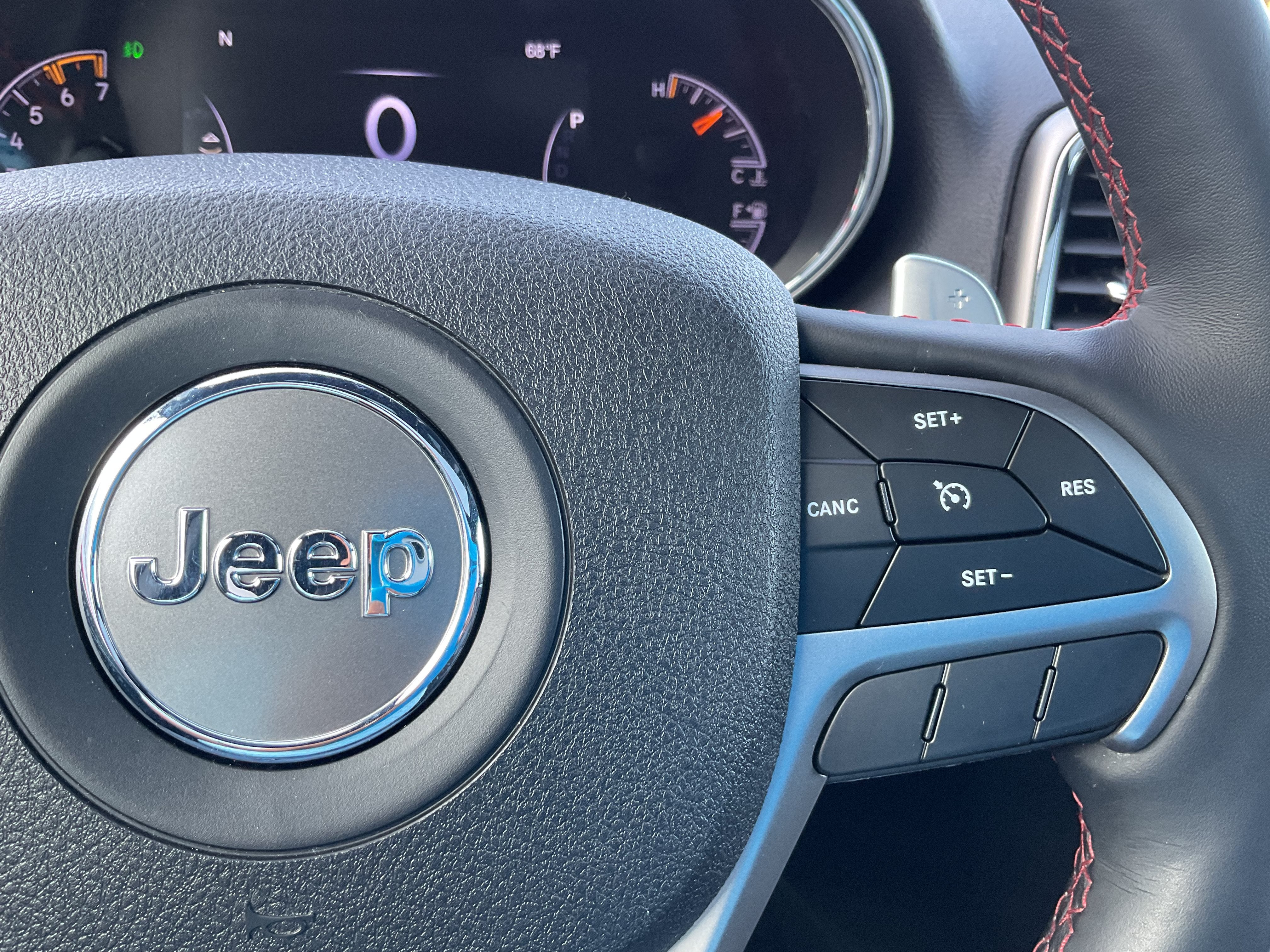 2018 Jeep Grand Cherokee Trailhawk HEMI 4x4
