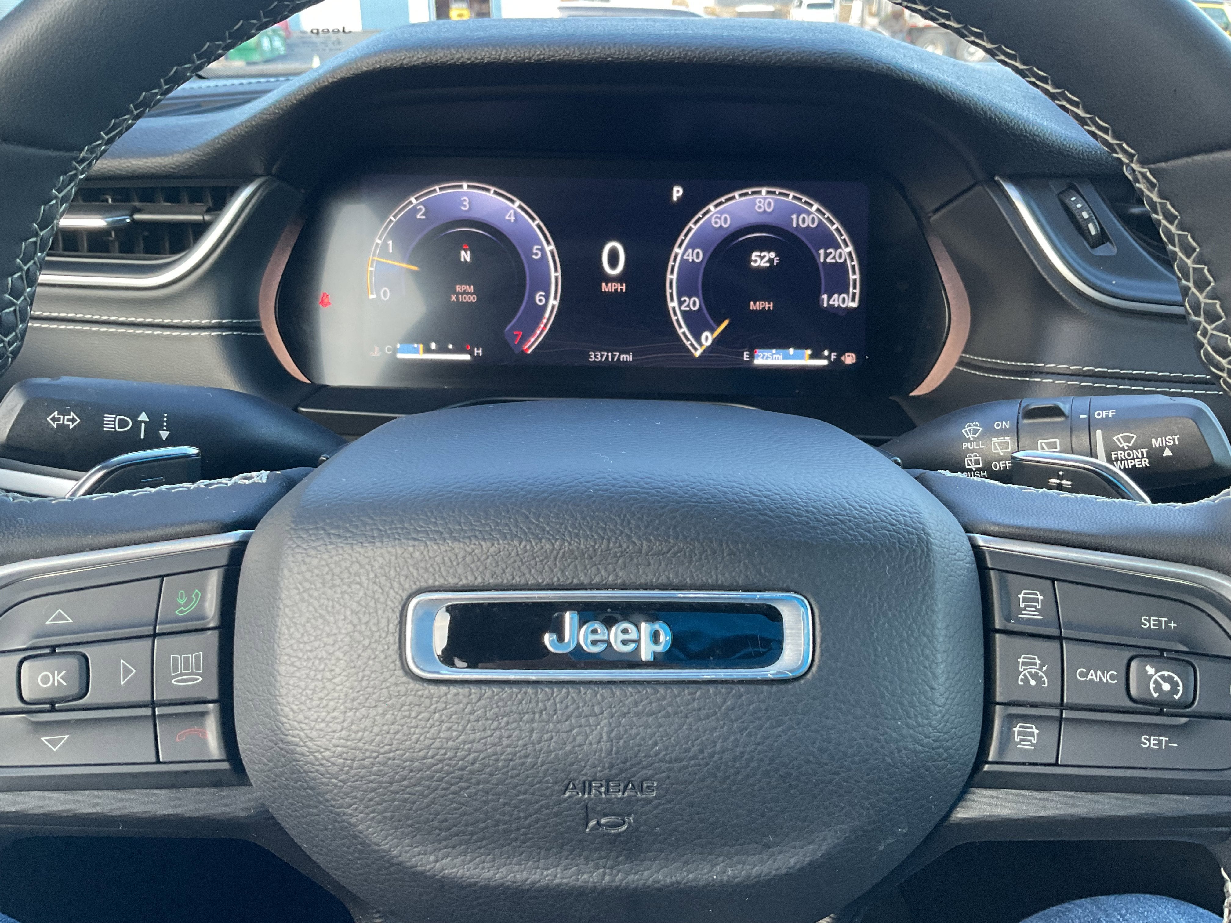 2024 Jeep Grand Cherokee L Altitude w/3rd row 4x4