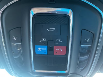 2024 Jeep Grand Cherokee L Altitude w/3rd row 4x4