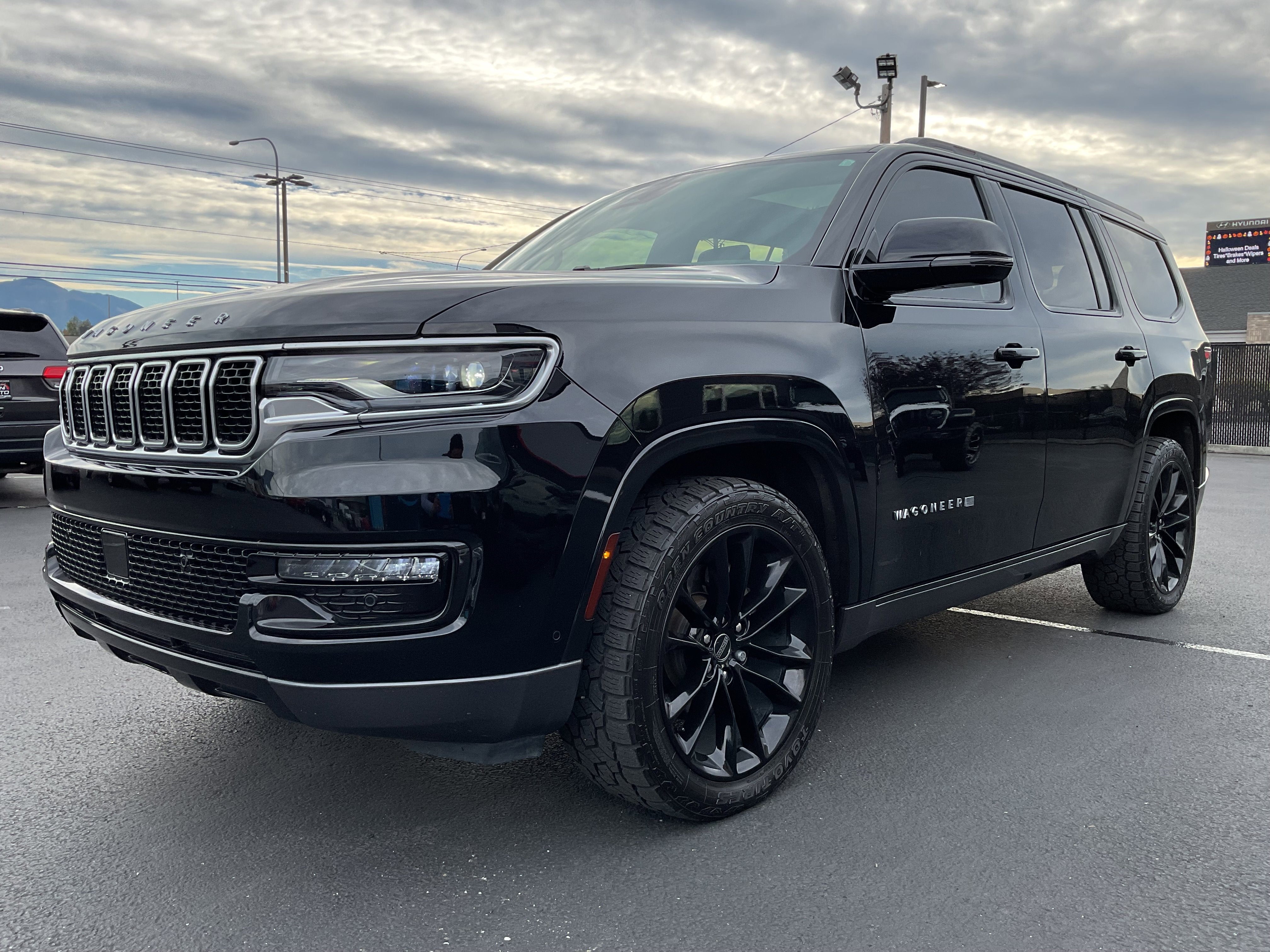 2022 Jeep Wagoneer Series III 4x4