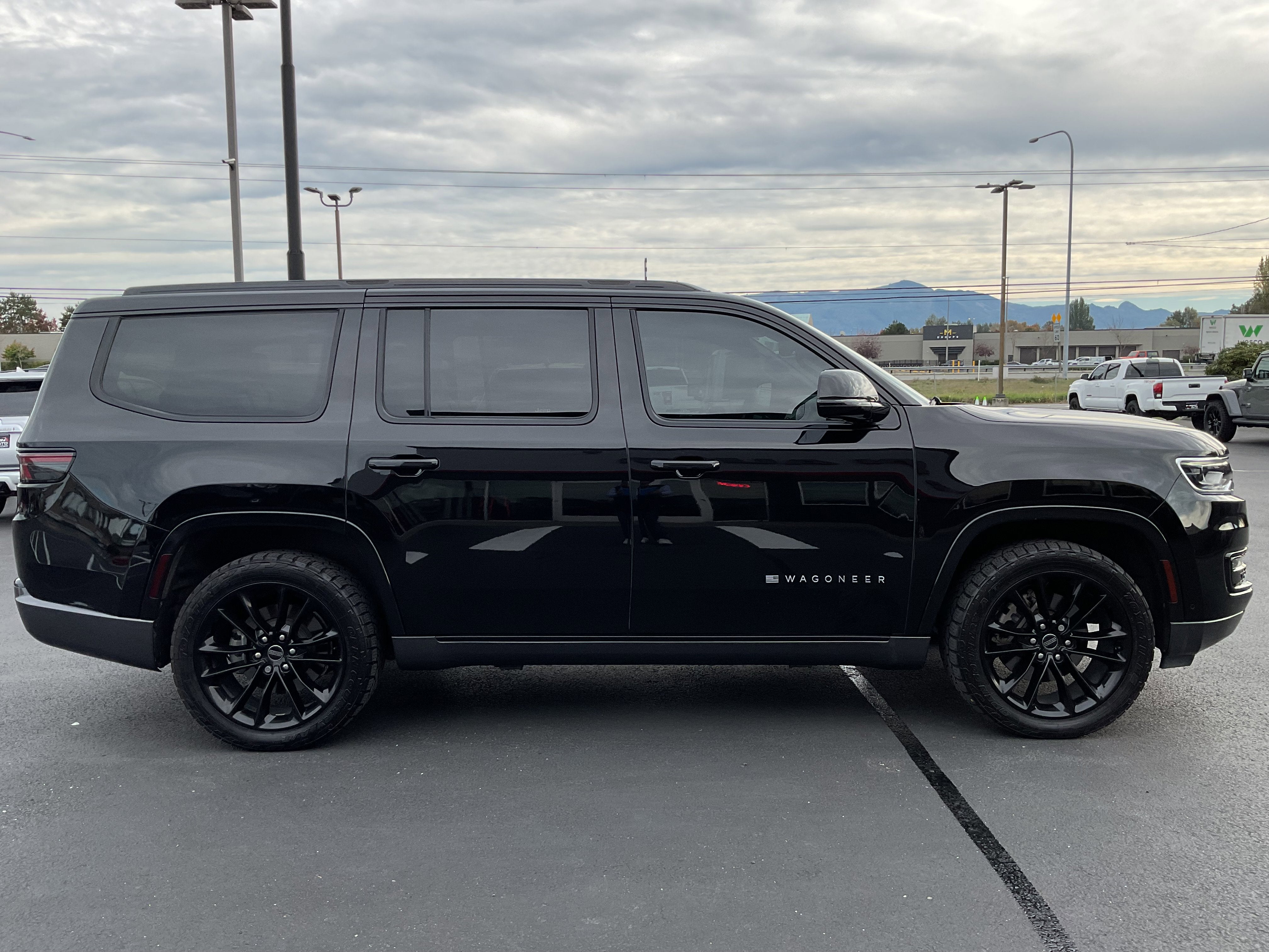 2022 Jeep Wagoneer Series III 4x4
