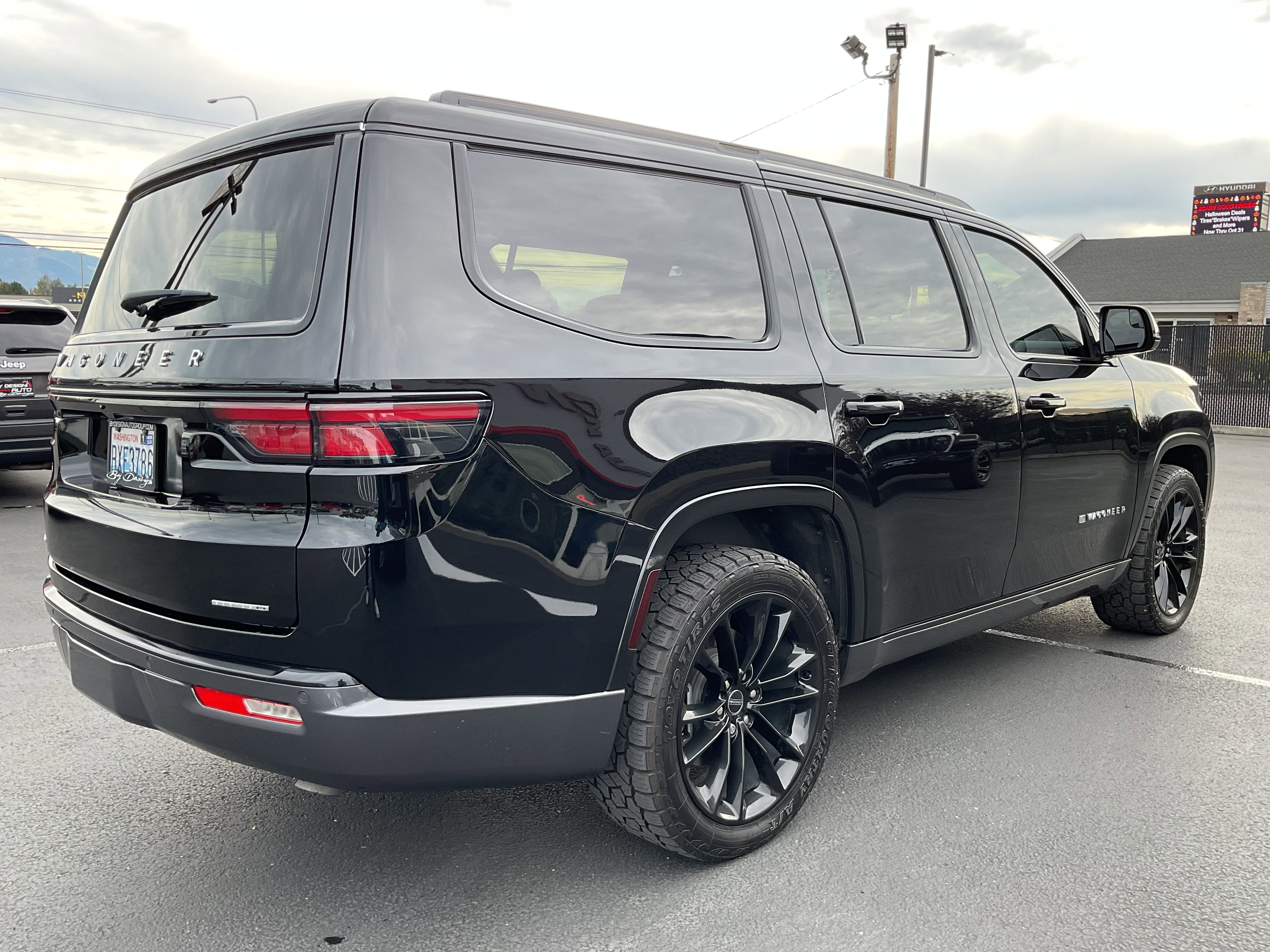 2022 Jeep Wagoneer Series III 4x4