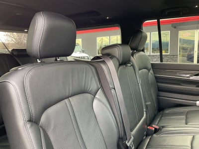 2022 Jeep Wagoneer Series III 4x4