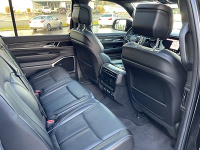 2022 Jeep Wagoneer Series III 4x4