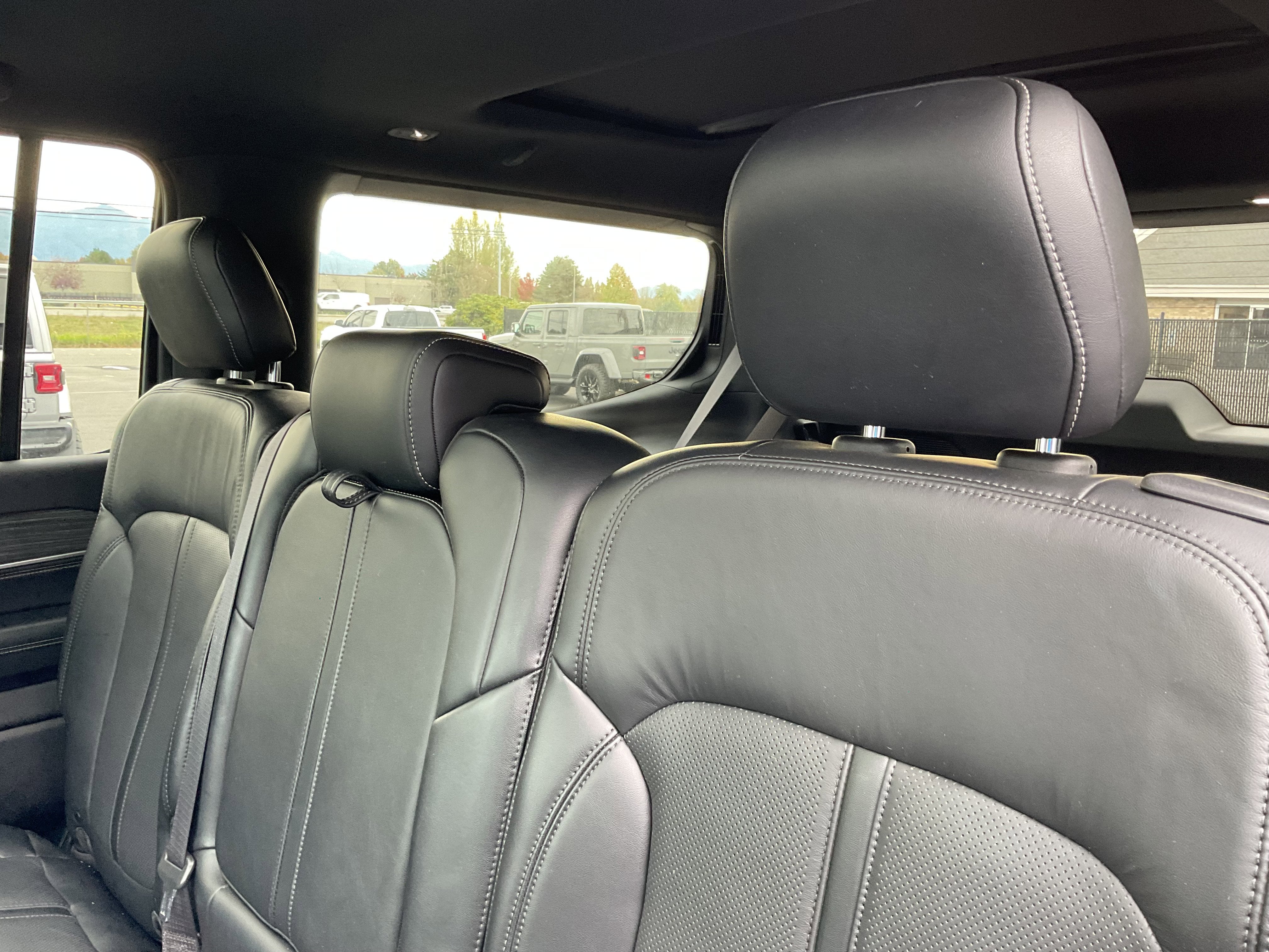 2022 Jeep Wagoneer Series III 4x4