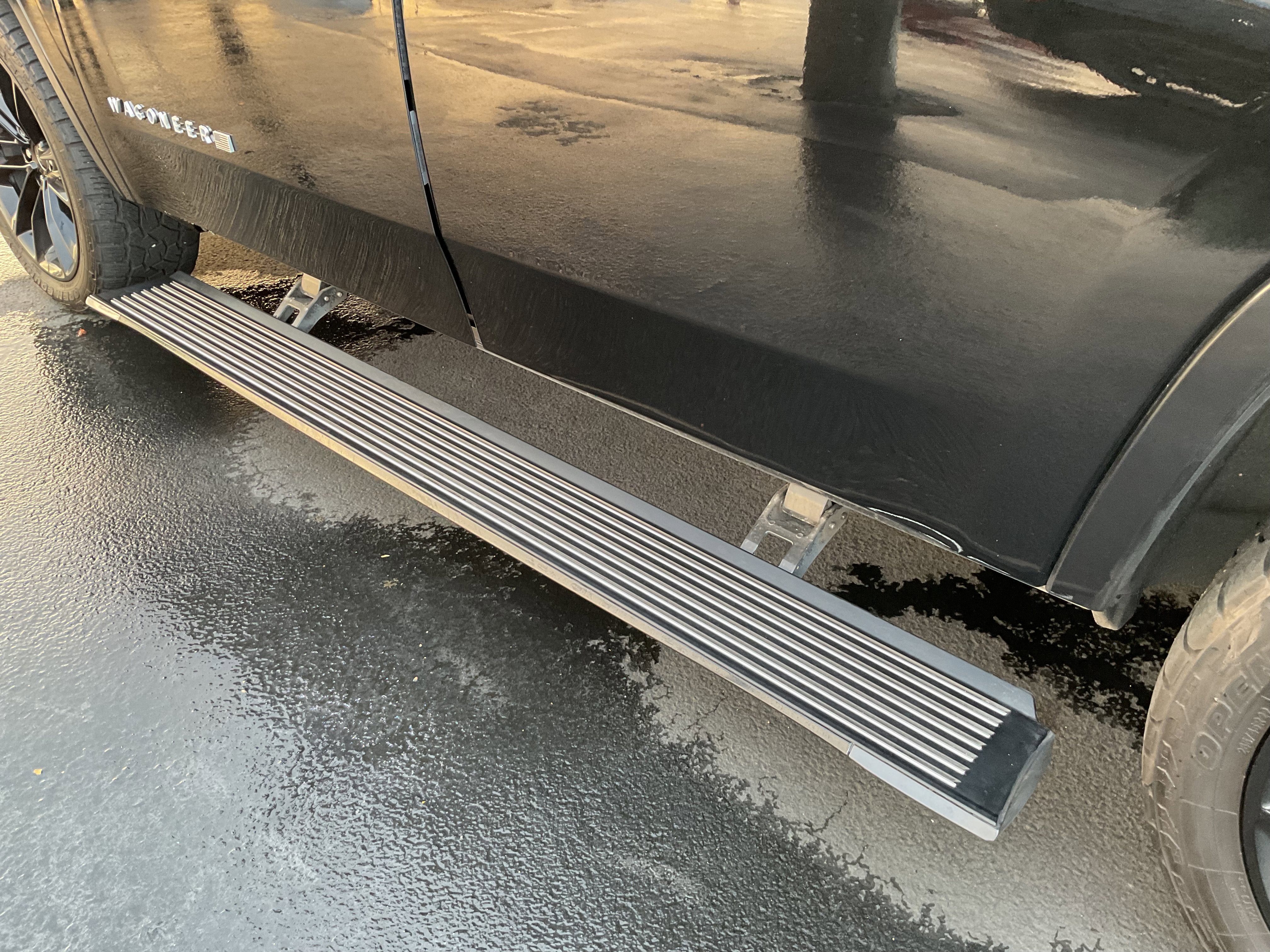 2022 Jeep Wagoneer Series III 4x4