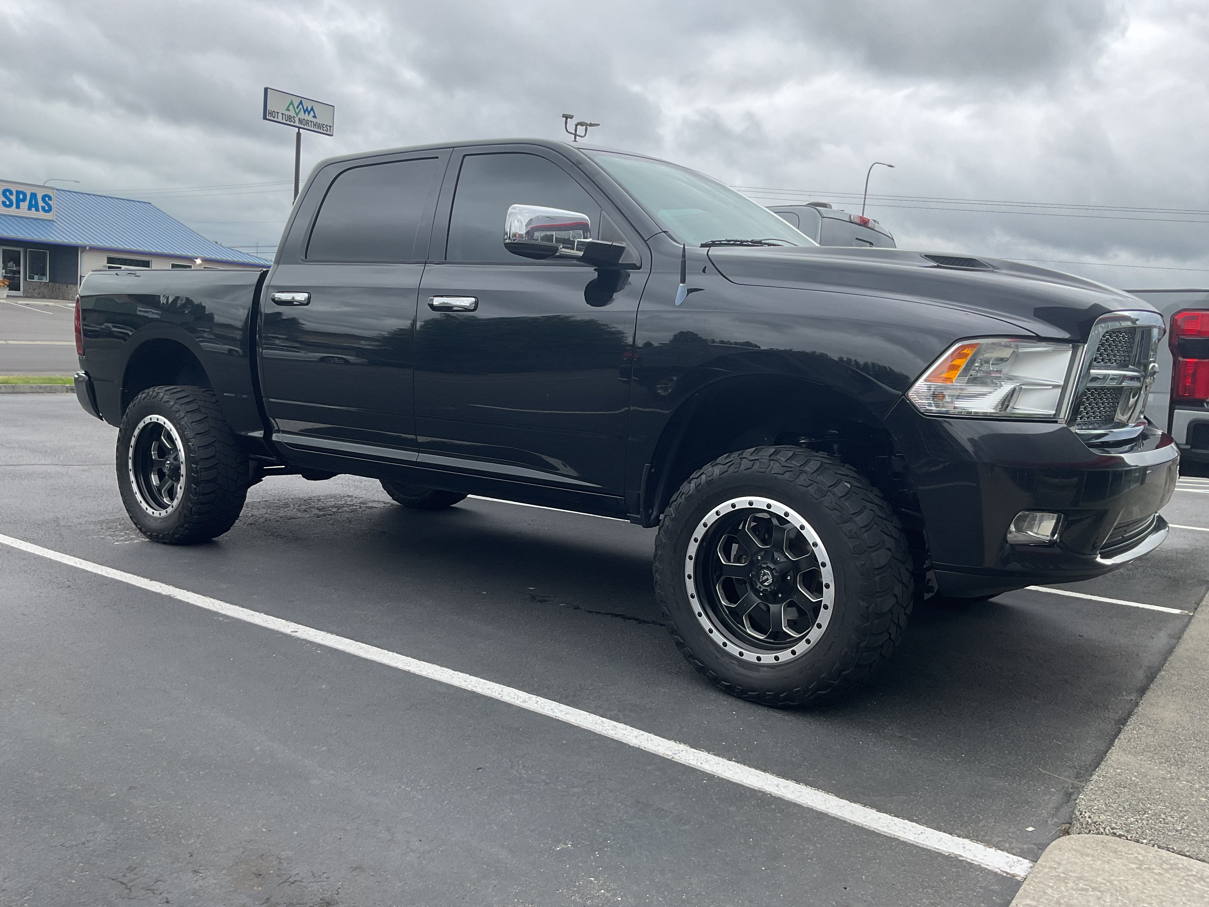 2012 RAM 1500 Laramie Longhord Edition 4x4