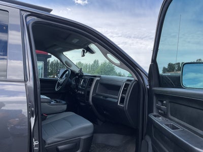 2018 RAM 1500 Tradesman HEMI 4x4