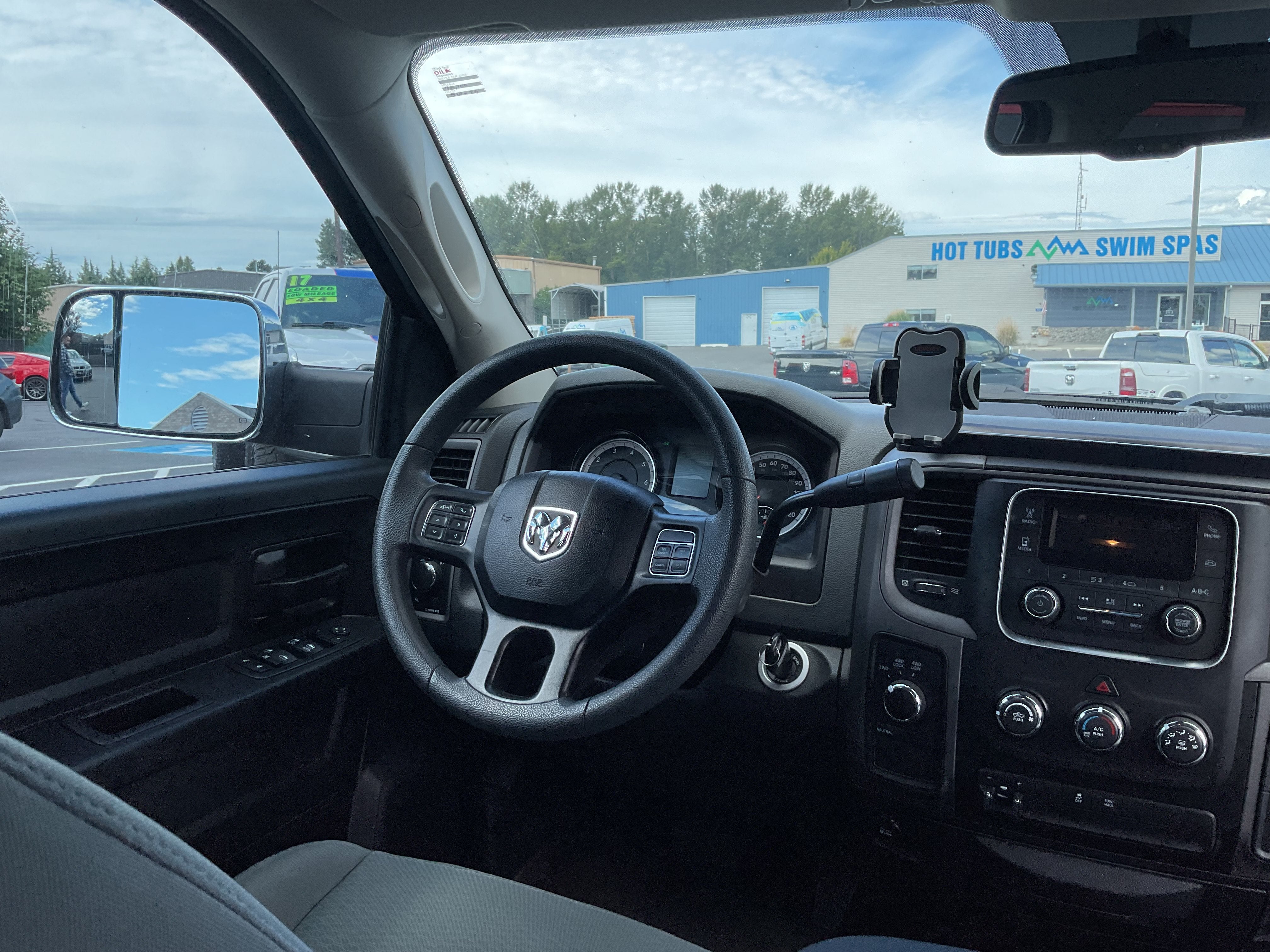2018 RAM 1500 Tradesman HEMI 4x4