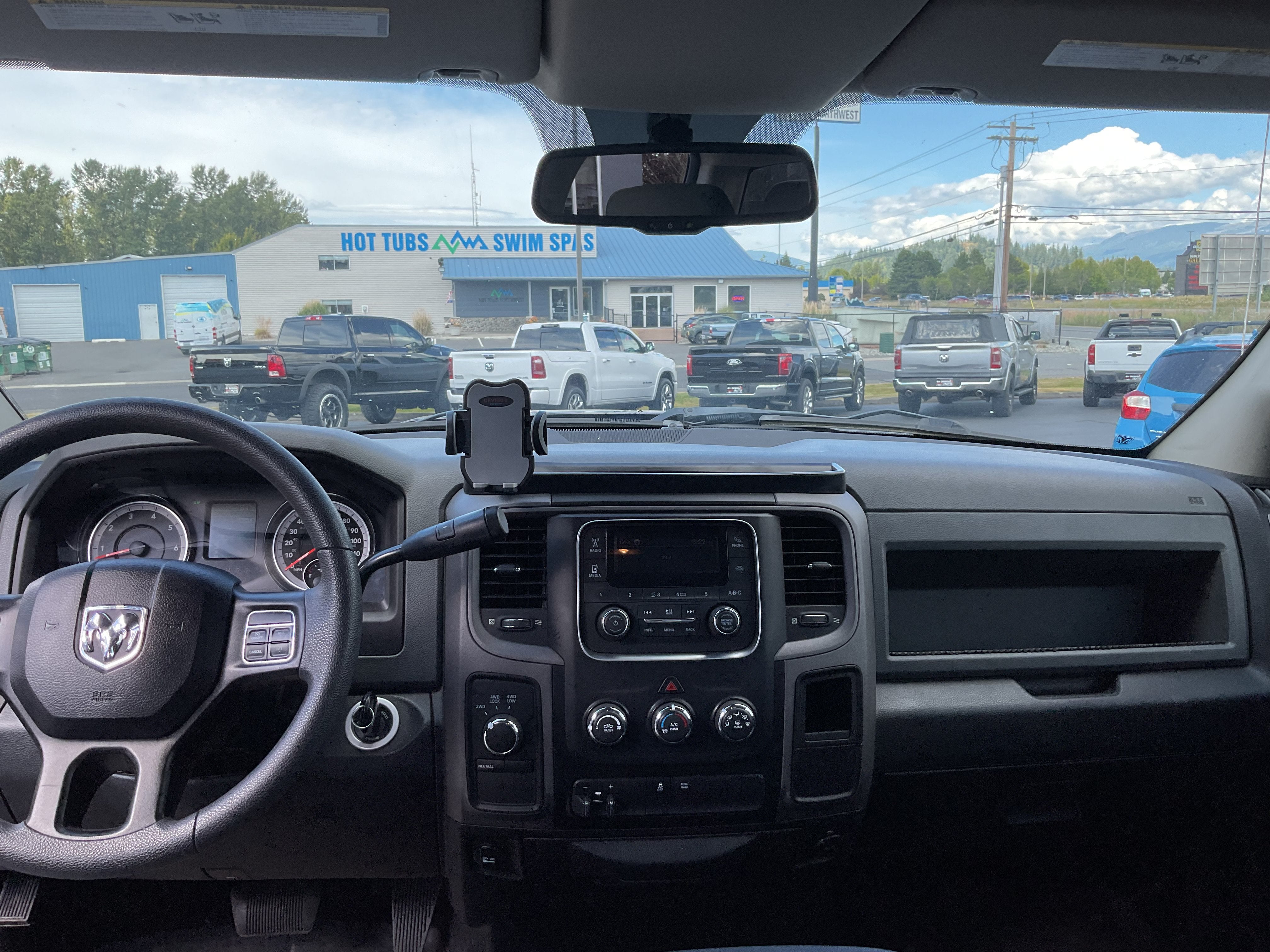 2018 RAM 1500 Tradesman HEMI 4x4