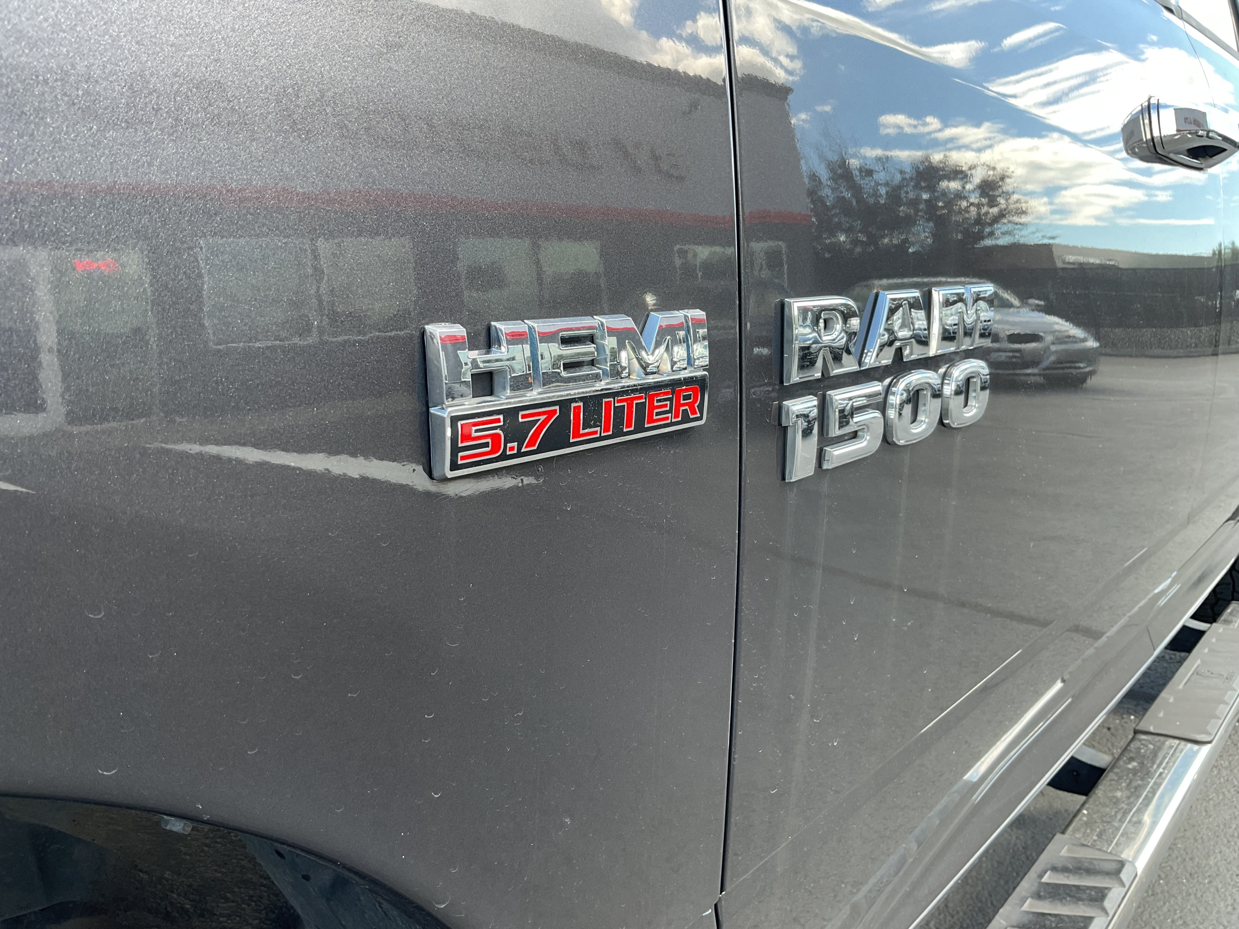 2018 RAM 1500 Tradesman HEMI 4x4