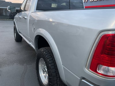 2014 RAM 1500 Laramie 4x4 Hemi