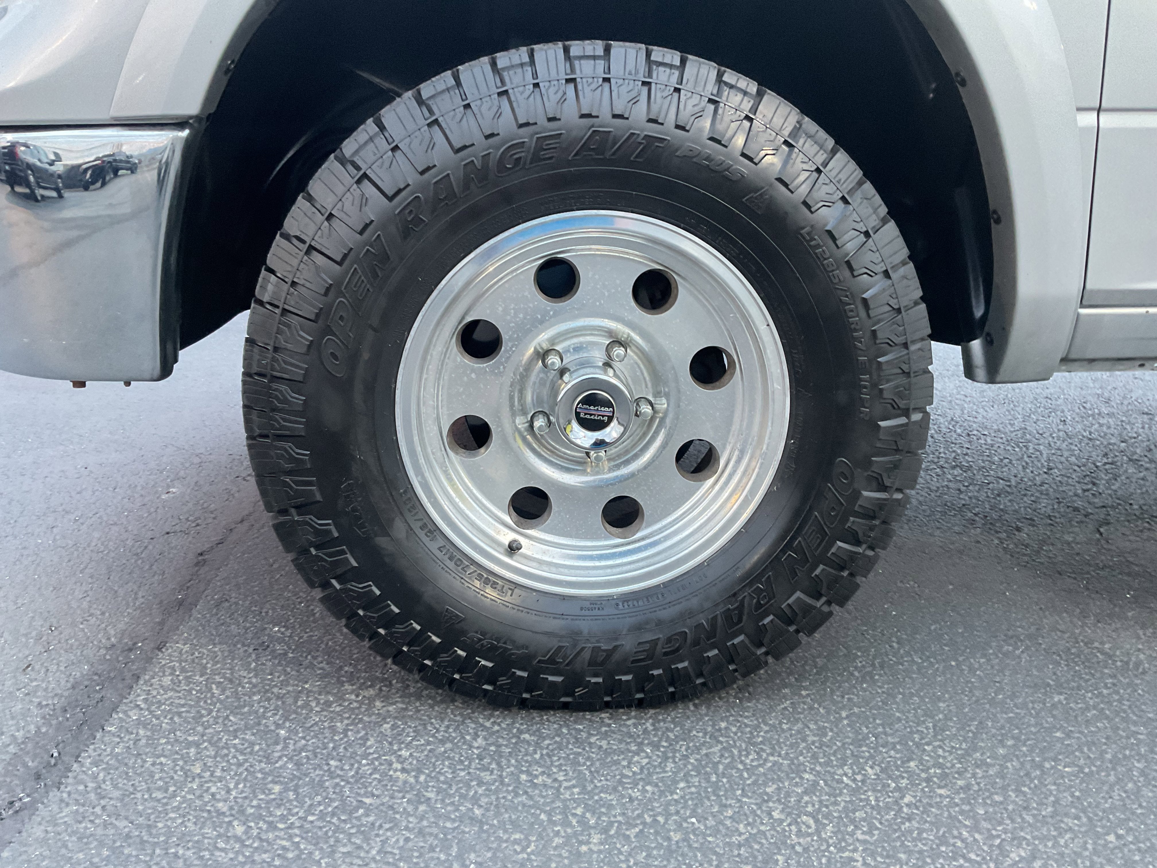 2014 RAM 1500 Laramie 4x4 Hemi