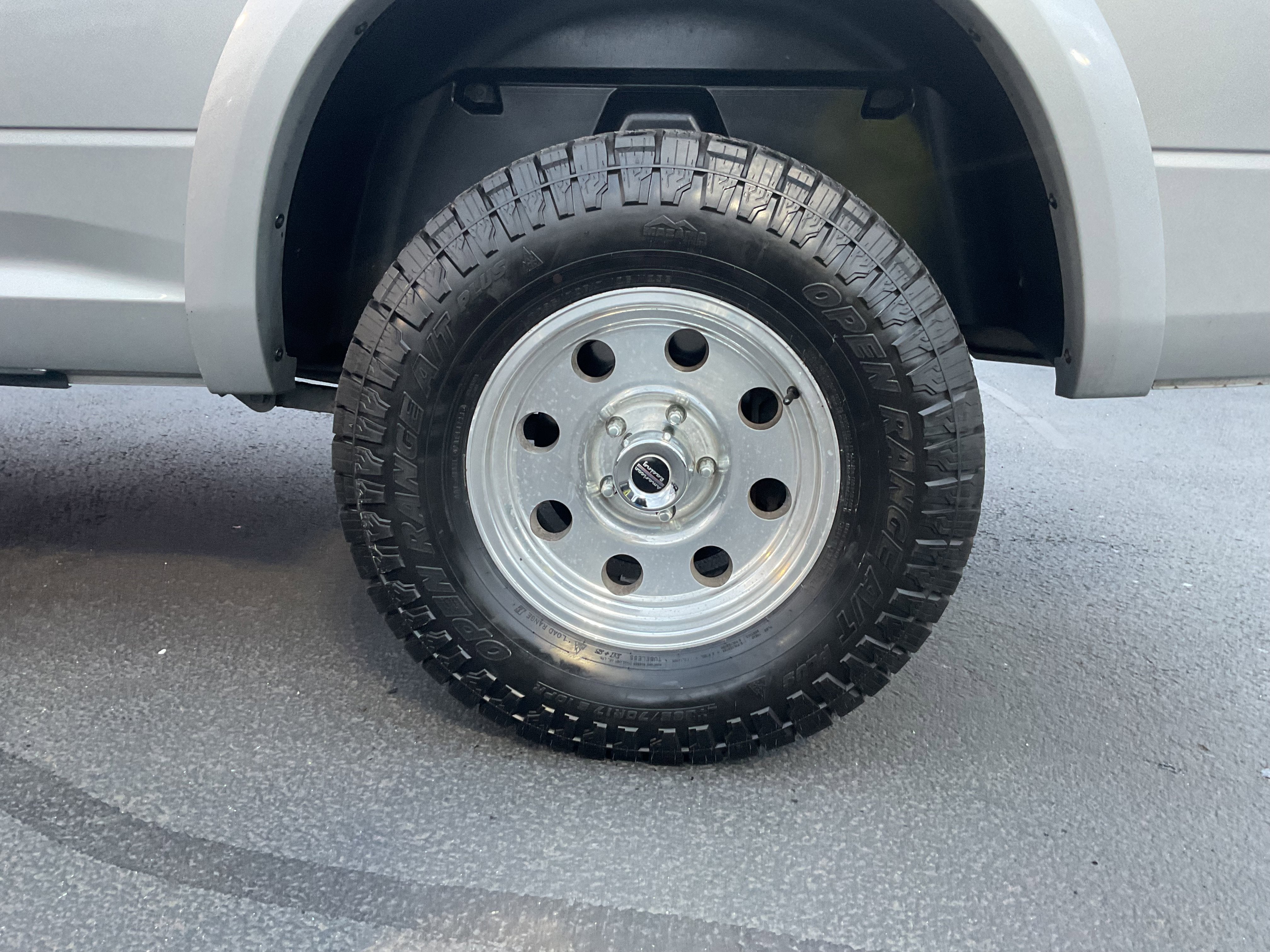 2014 RAM 1500 Laramie 4x4 Hemi