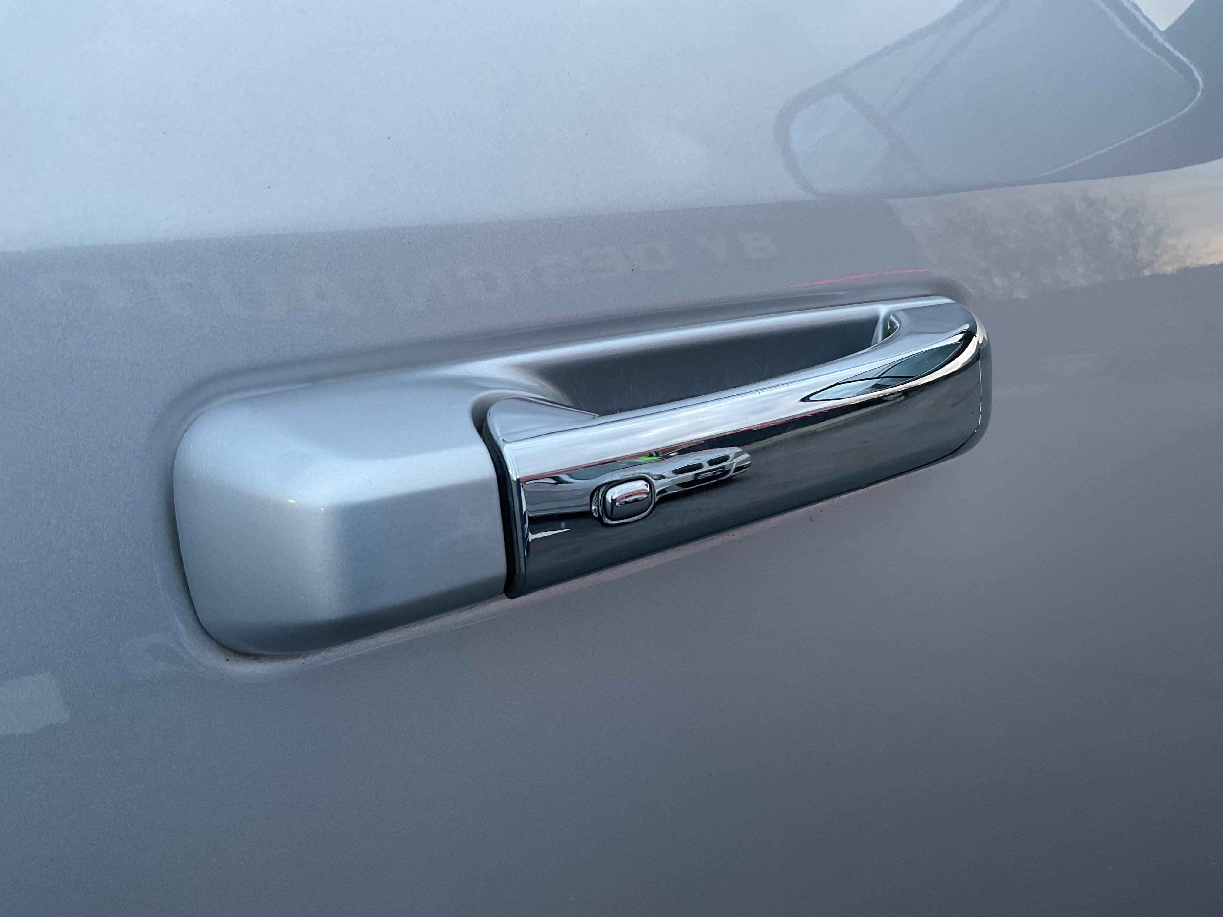 2014 RAM 1500 Laramie 4x4 Hemi