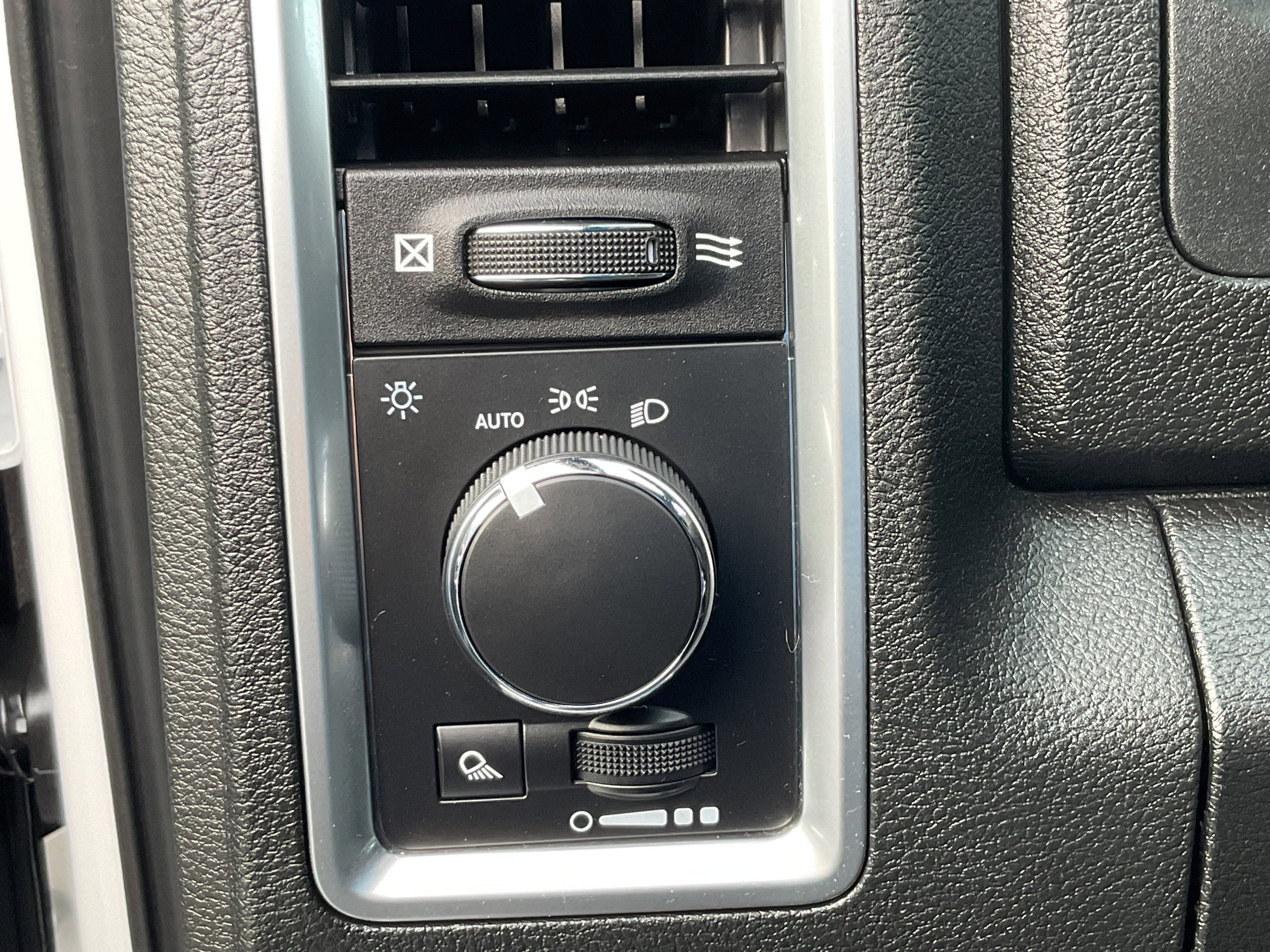 2021 RAM 1500 Classic Warlock 4x4 Crew Cab