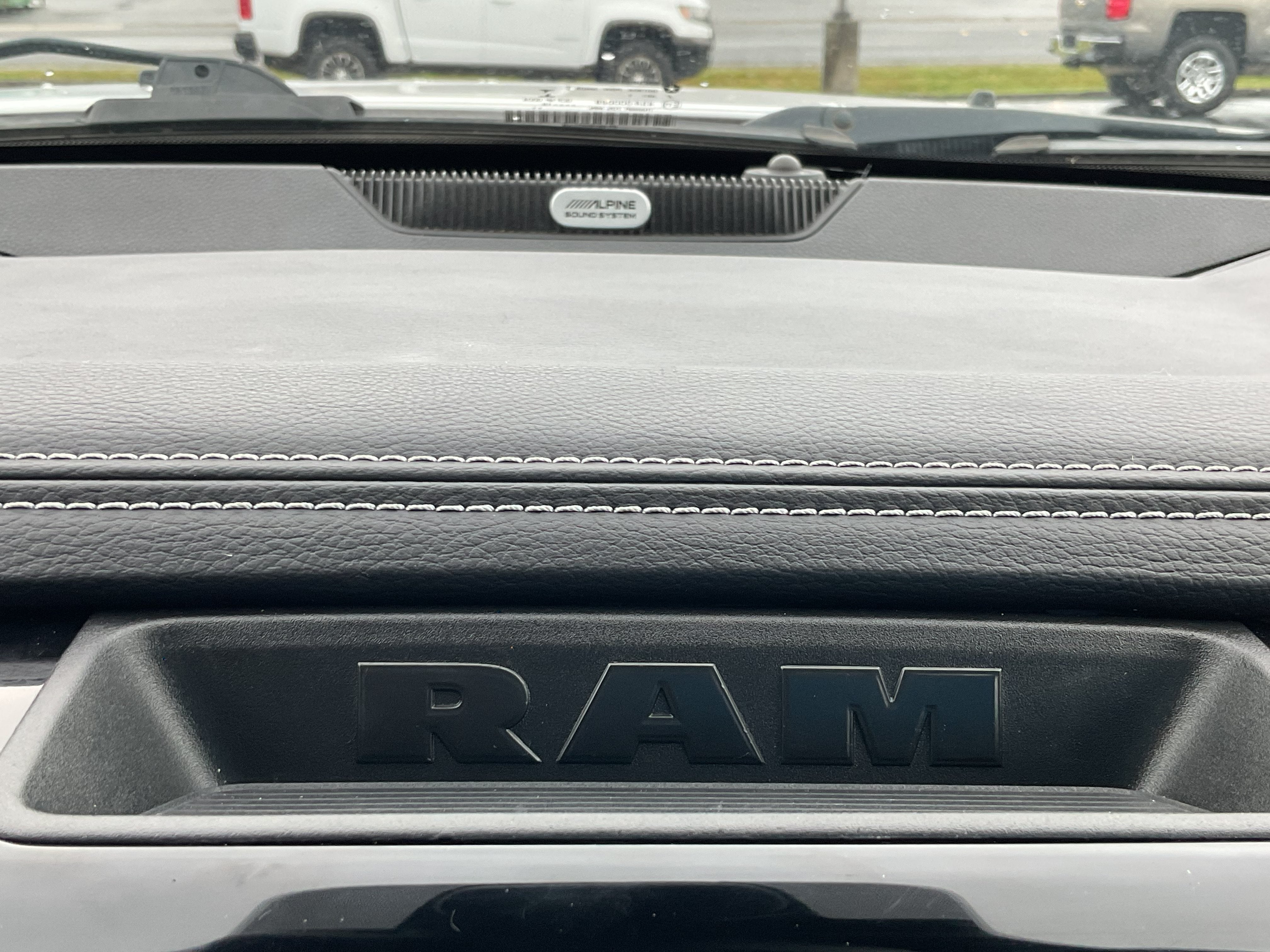 2015 RAM 1500 Sport Crew Cab 4x4