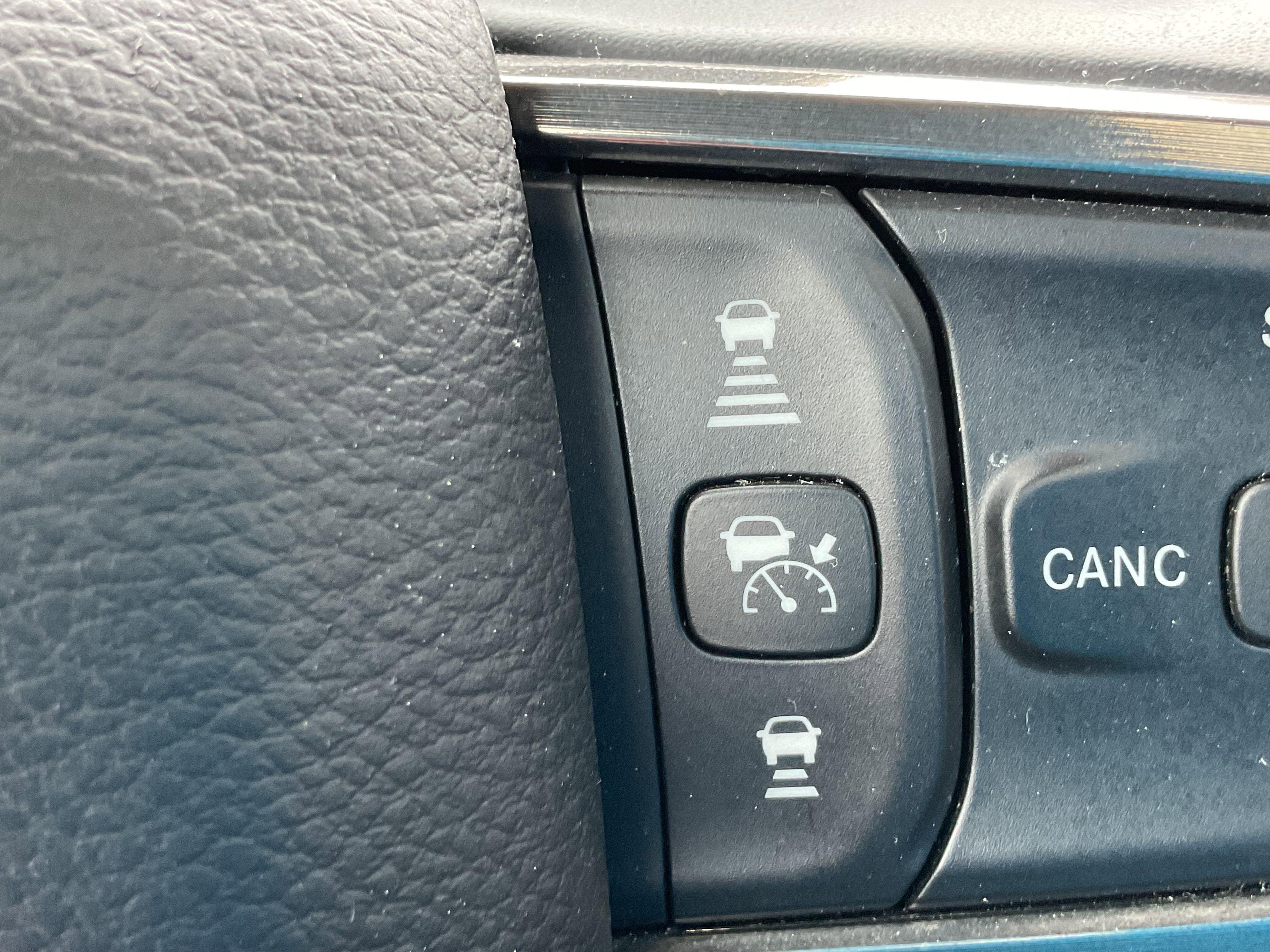 2021 RAM 1500 Limited Crew Cab 4x4