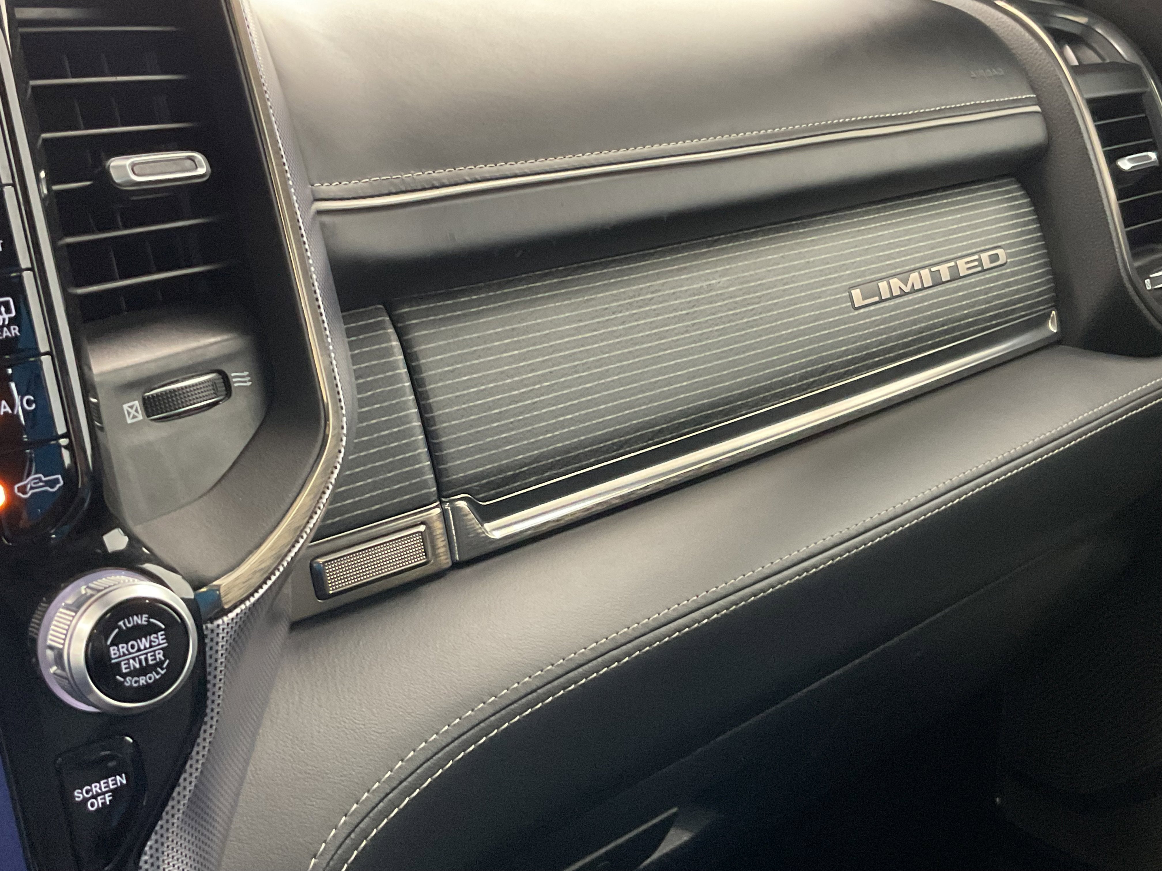 2021 RAM 1500 Limited Crew Cab 4x4