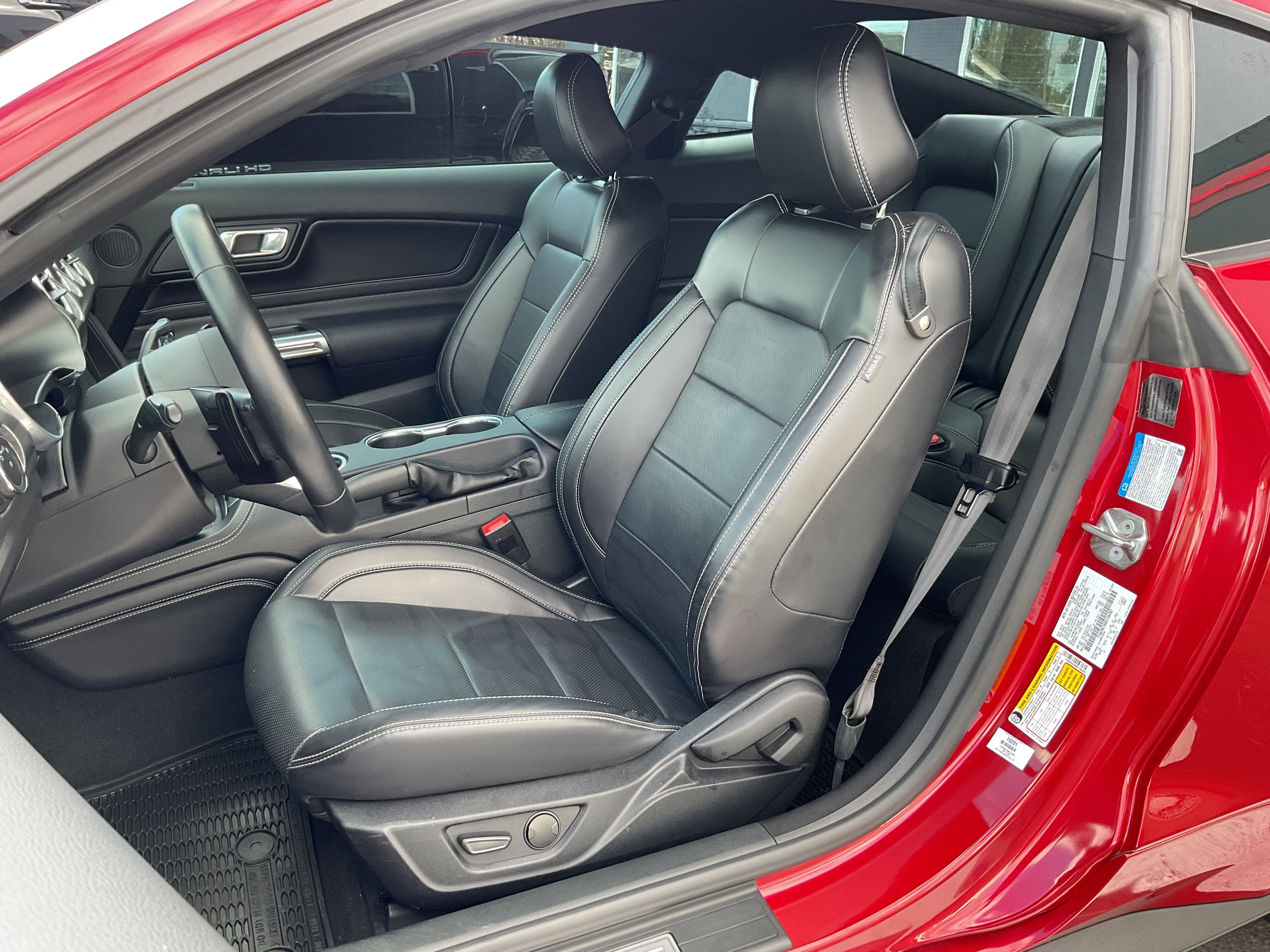 2021 Ford Mustang GT Premium w/ Performance Package